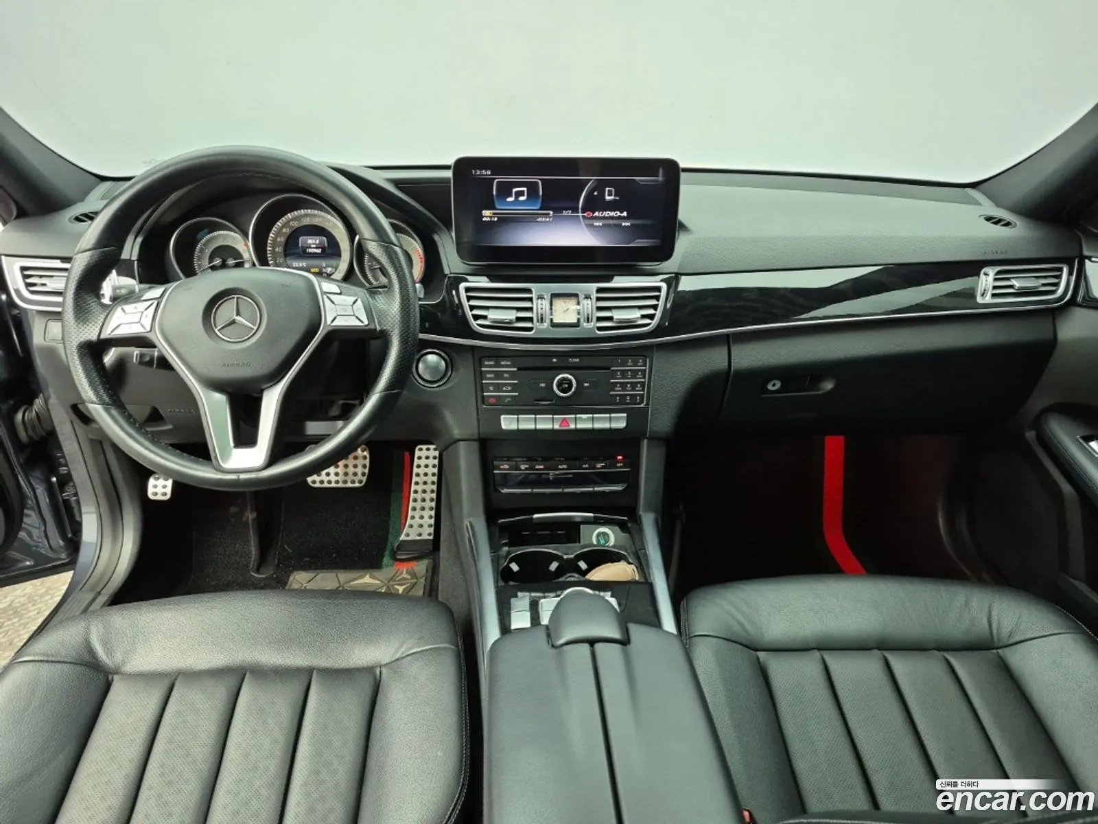 Mercedes-Benz E-Class W212 2015 — 15