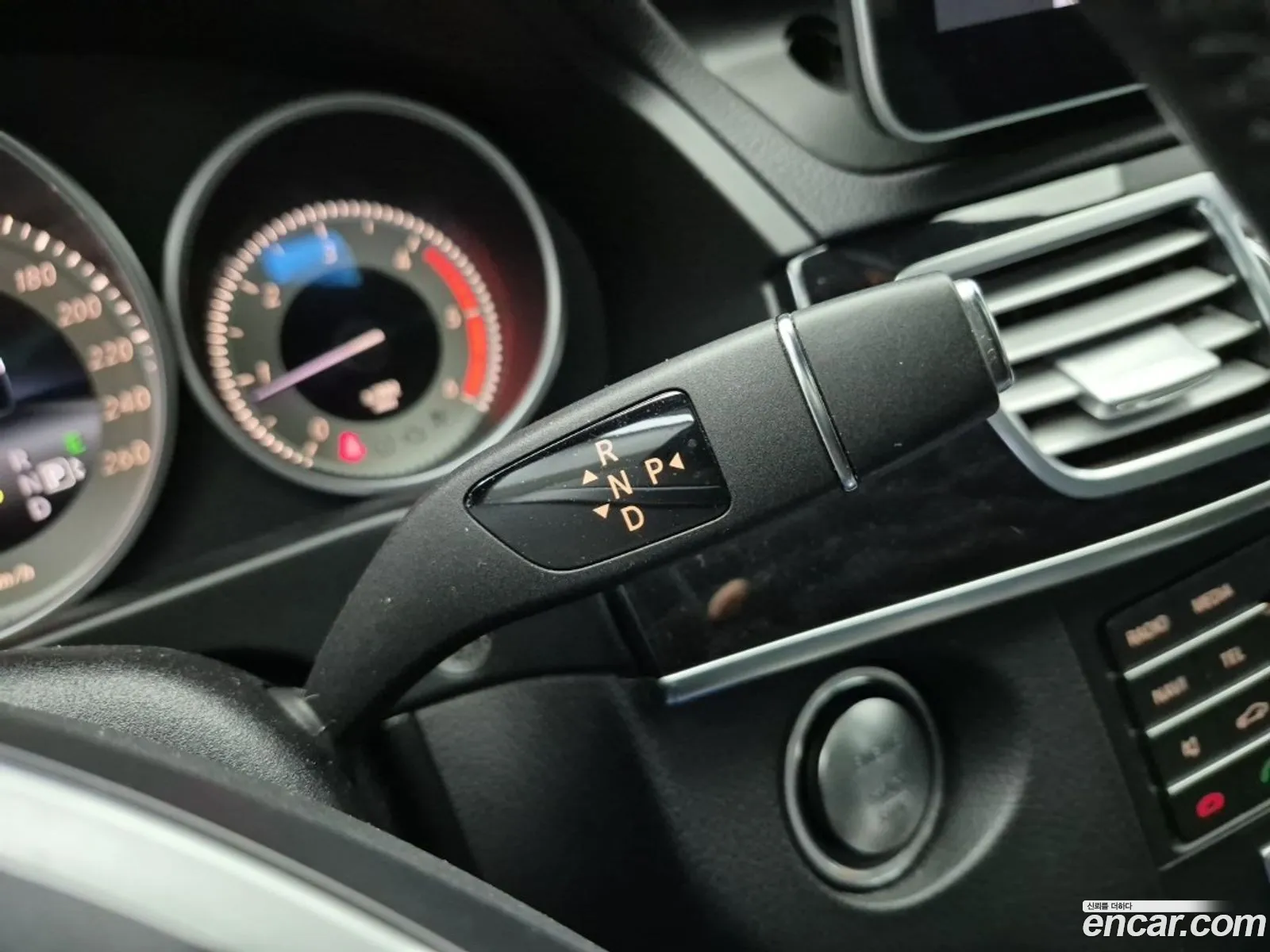 Mercedes-Benz E-Class W212 2015 — 4