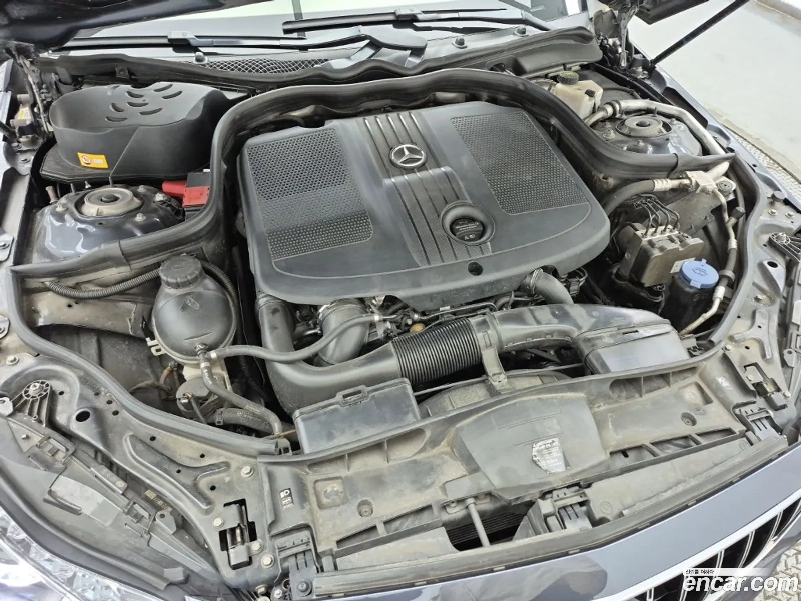 Mercedes-Benz E-Class W212 2015 — 19