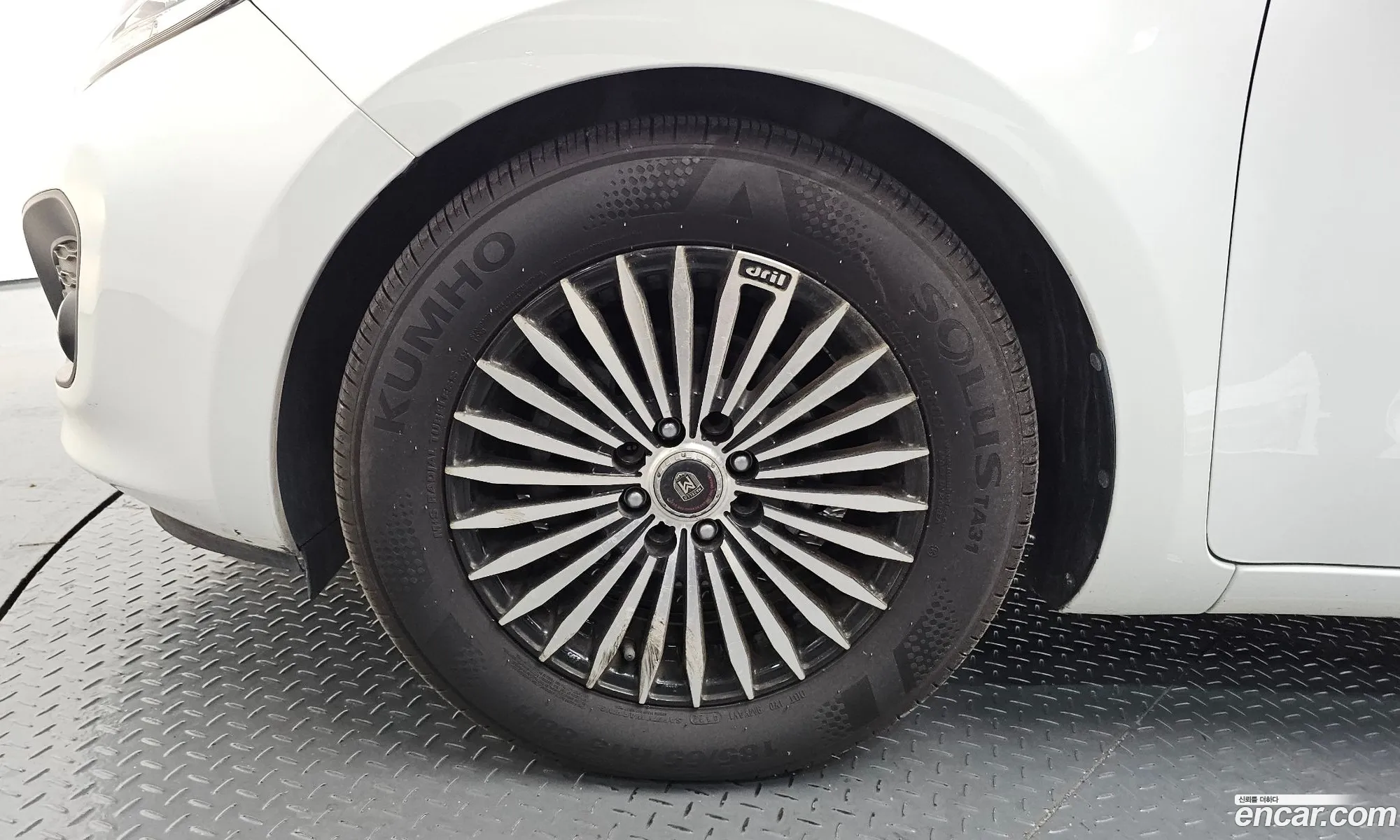 Kia Pride 2014 — 5