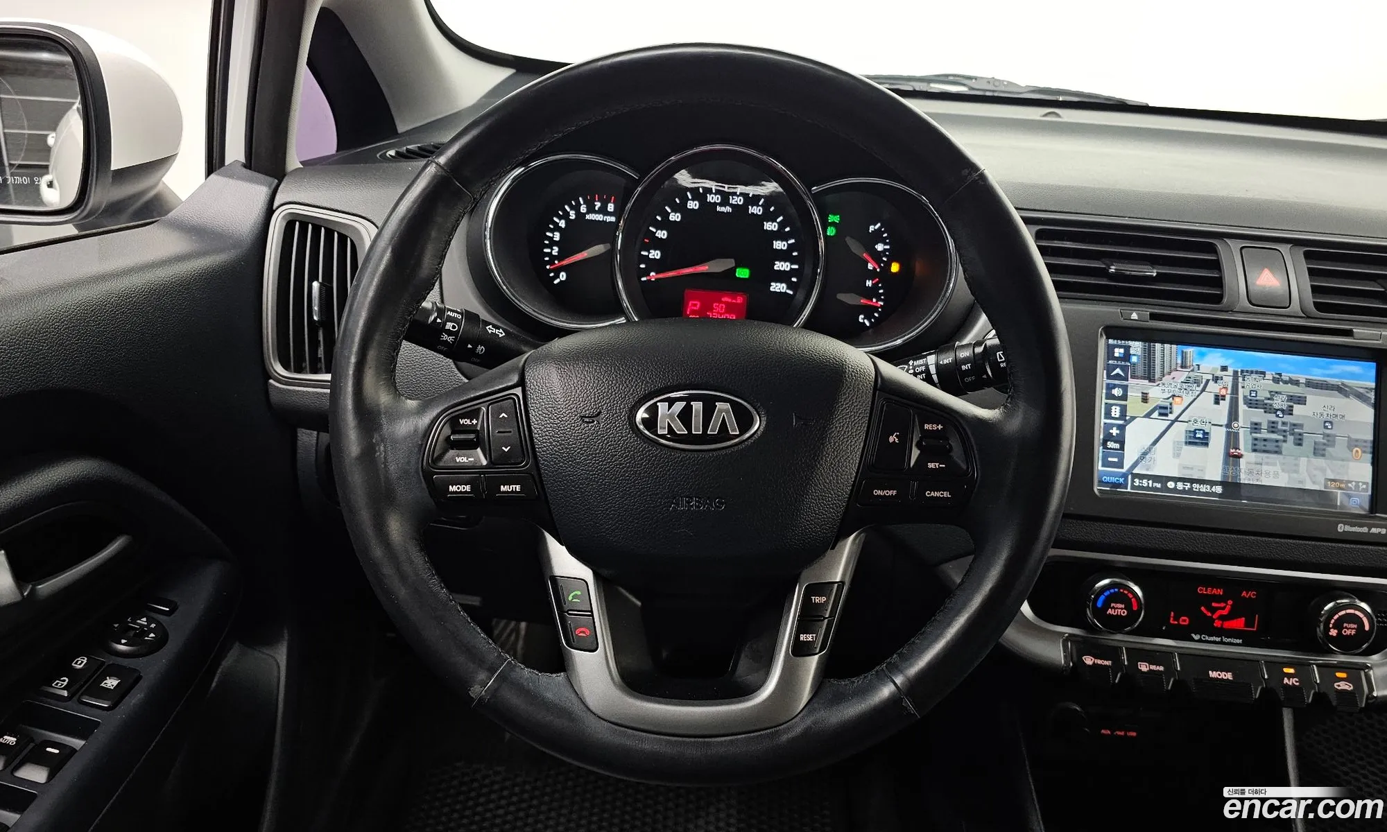 Kia Pride 2014 — 7