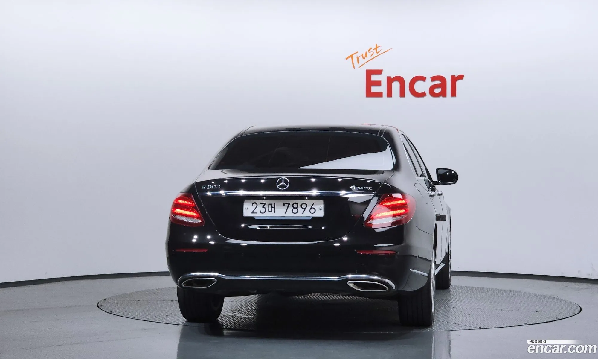Mercedes-Benz E-Class W213 2018 — 18