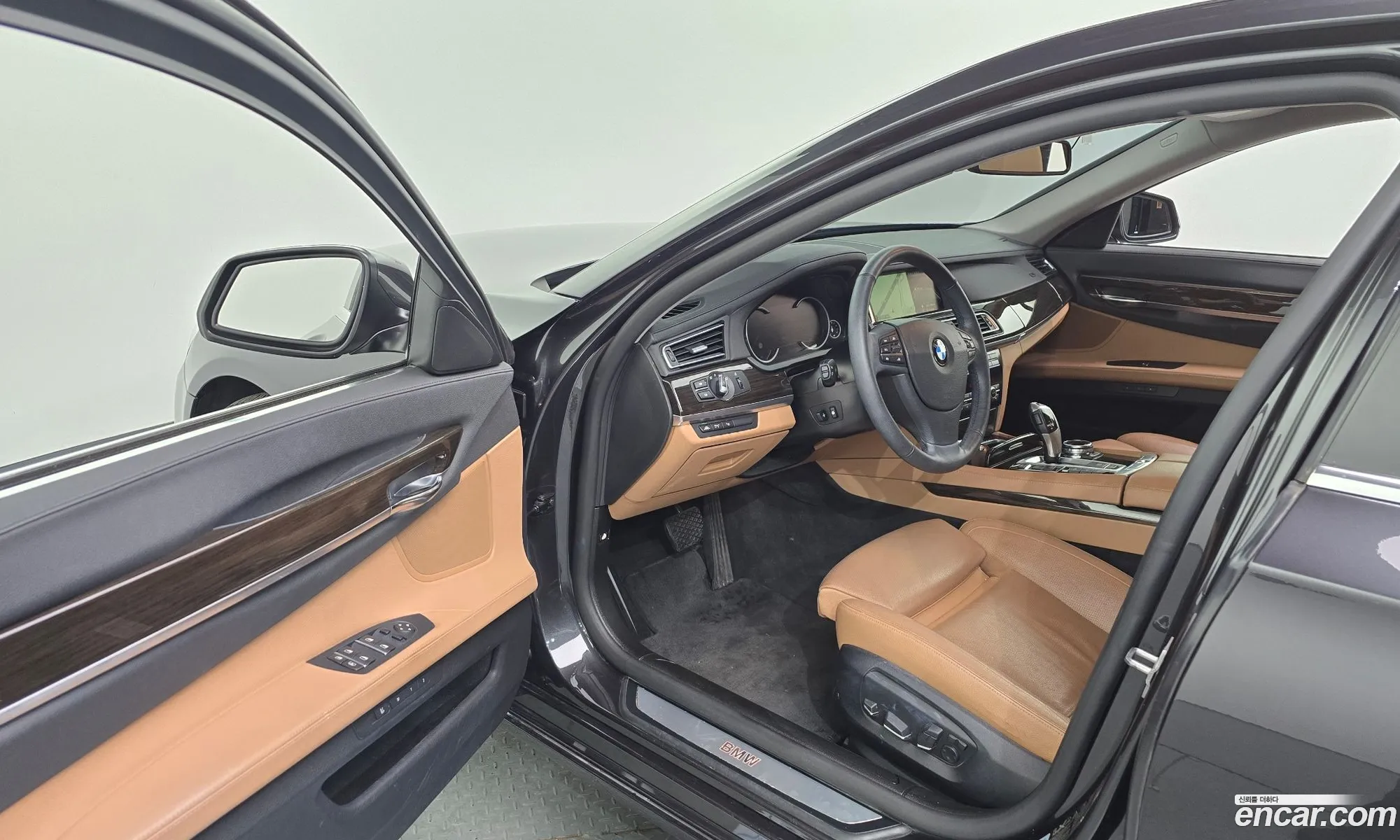 BMW 7 Series 2013 11111111111111111 — 5