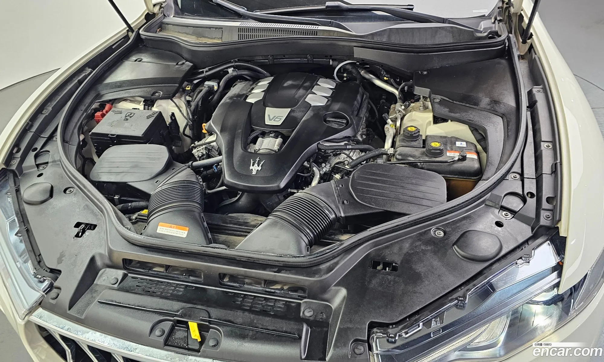 Maserati Levante 2019 ZN661XUG9KX323768 — 13