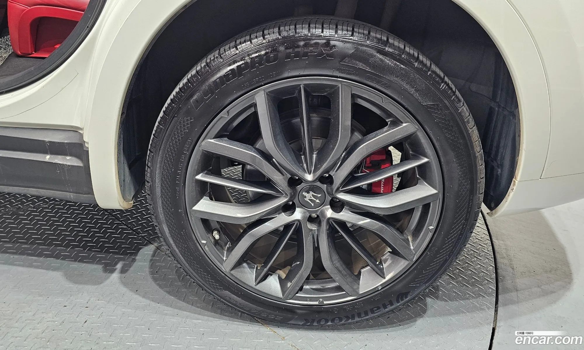 Maserati Levante 2019 ZN661XUG9KX323768 — 29