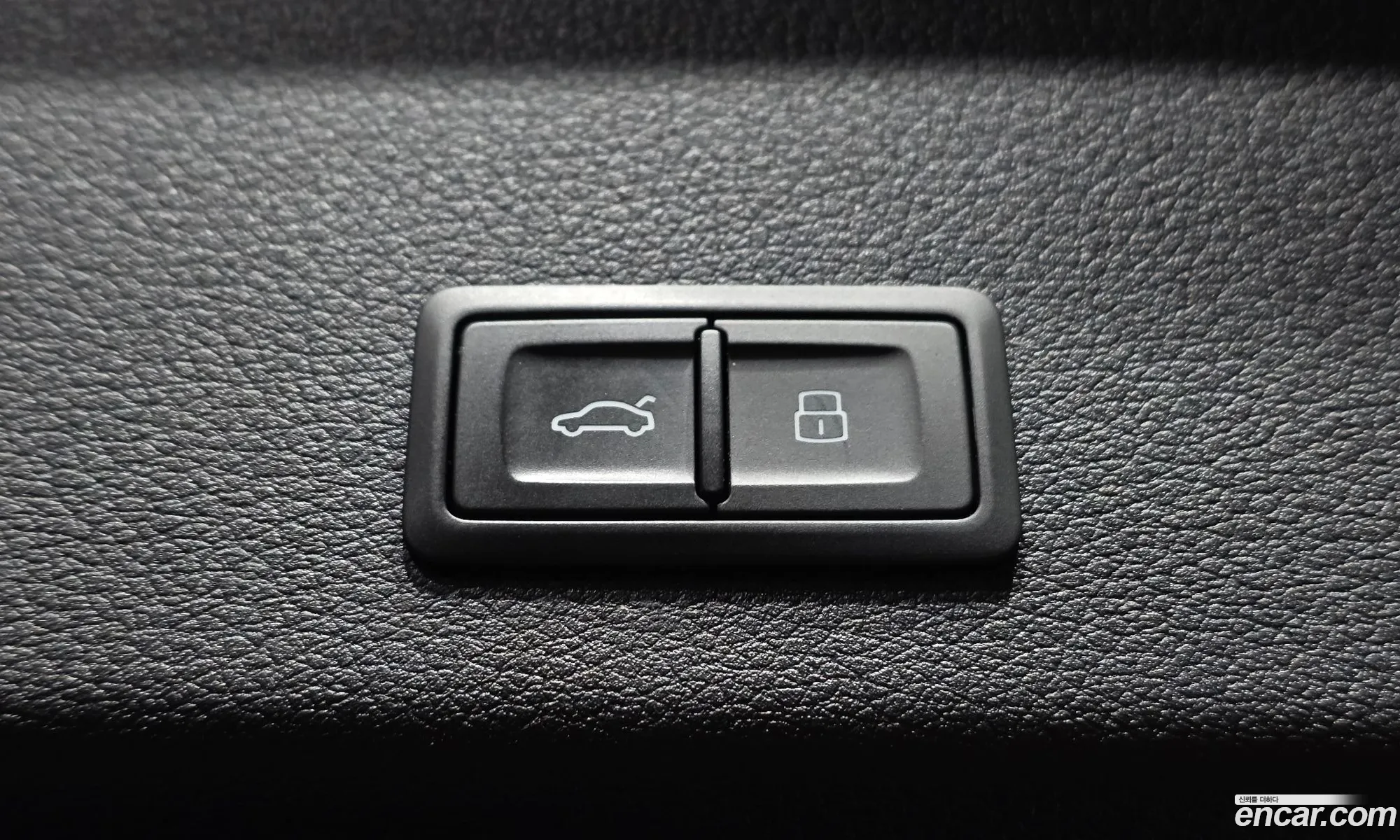 Audi e-tron 2020 WAUZZZGE6LB039880 — 21
