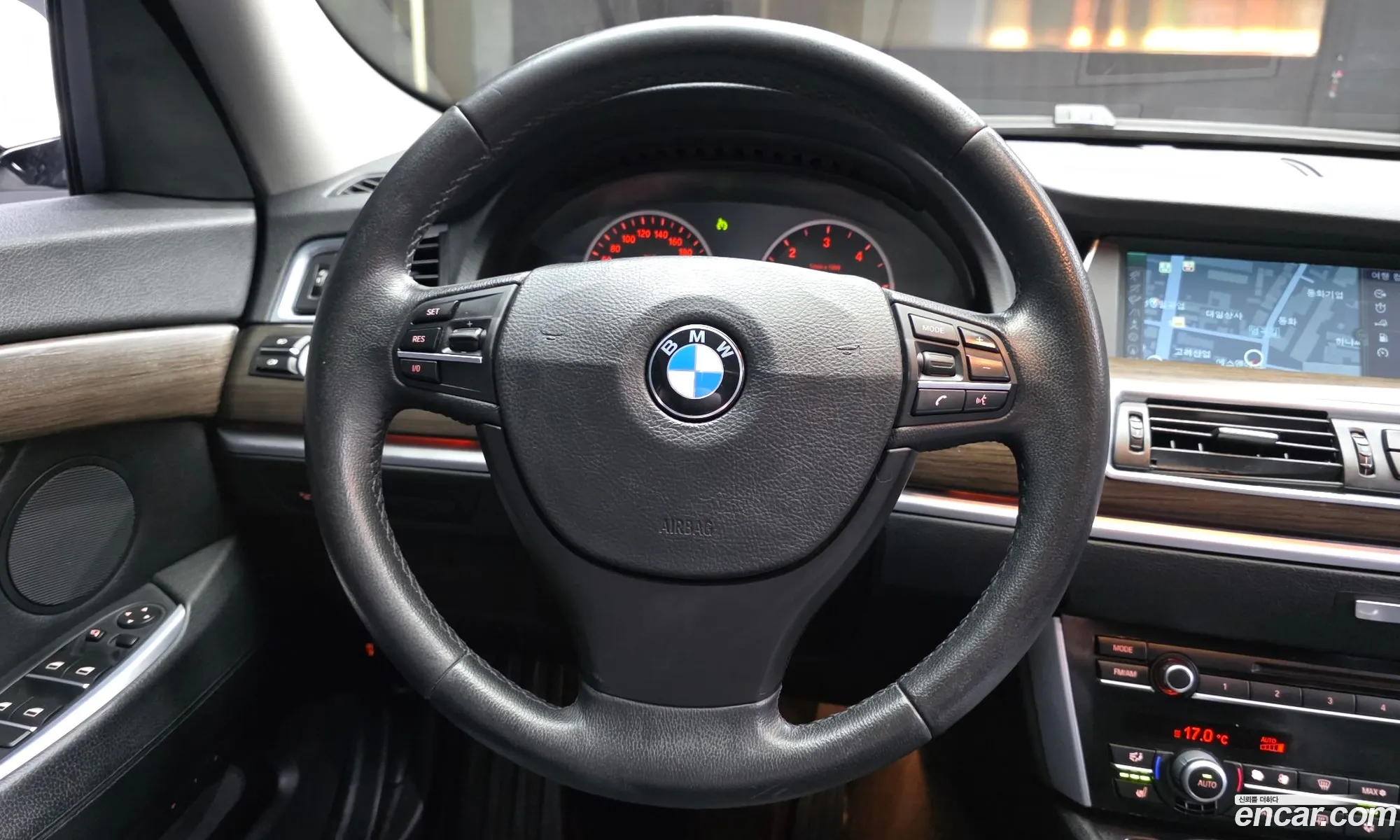 BMW 5 Series GT 2012 WBASN6109CC910404 — 2