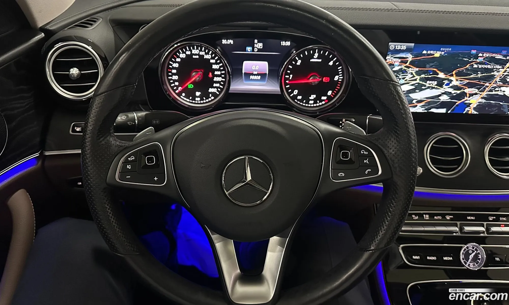 Mercedes-Benz E-Class W213 2017 — 7