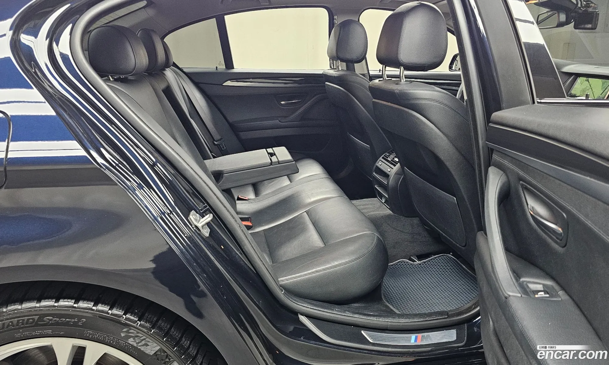 BMW 5 Series 2016 WBA5E5105GG201006 — 4
