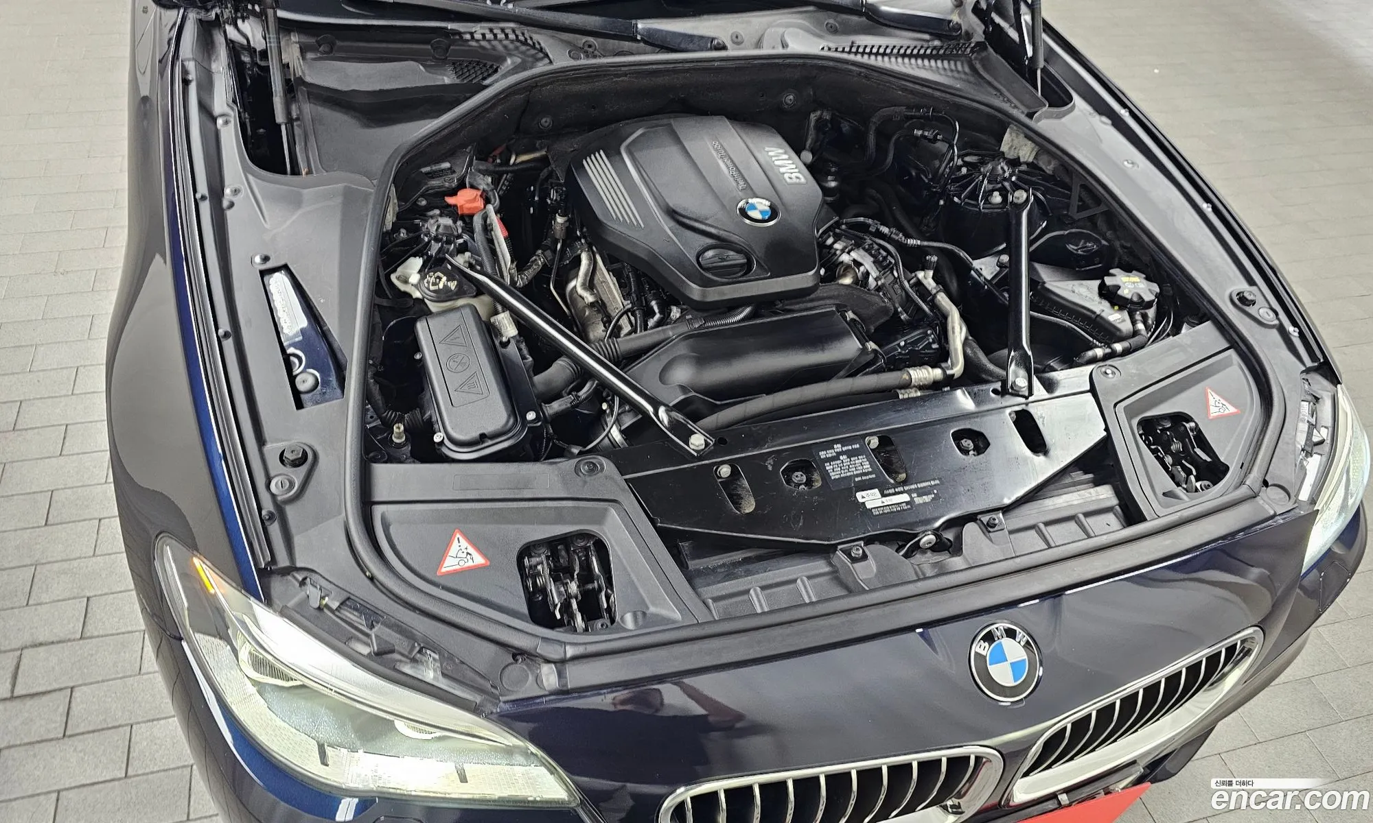 BMW 5 Series 2016 WBA5E5105GG201006 — 15