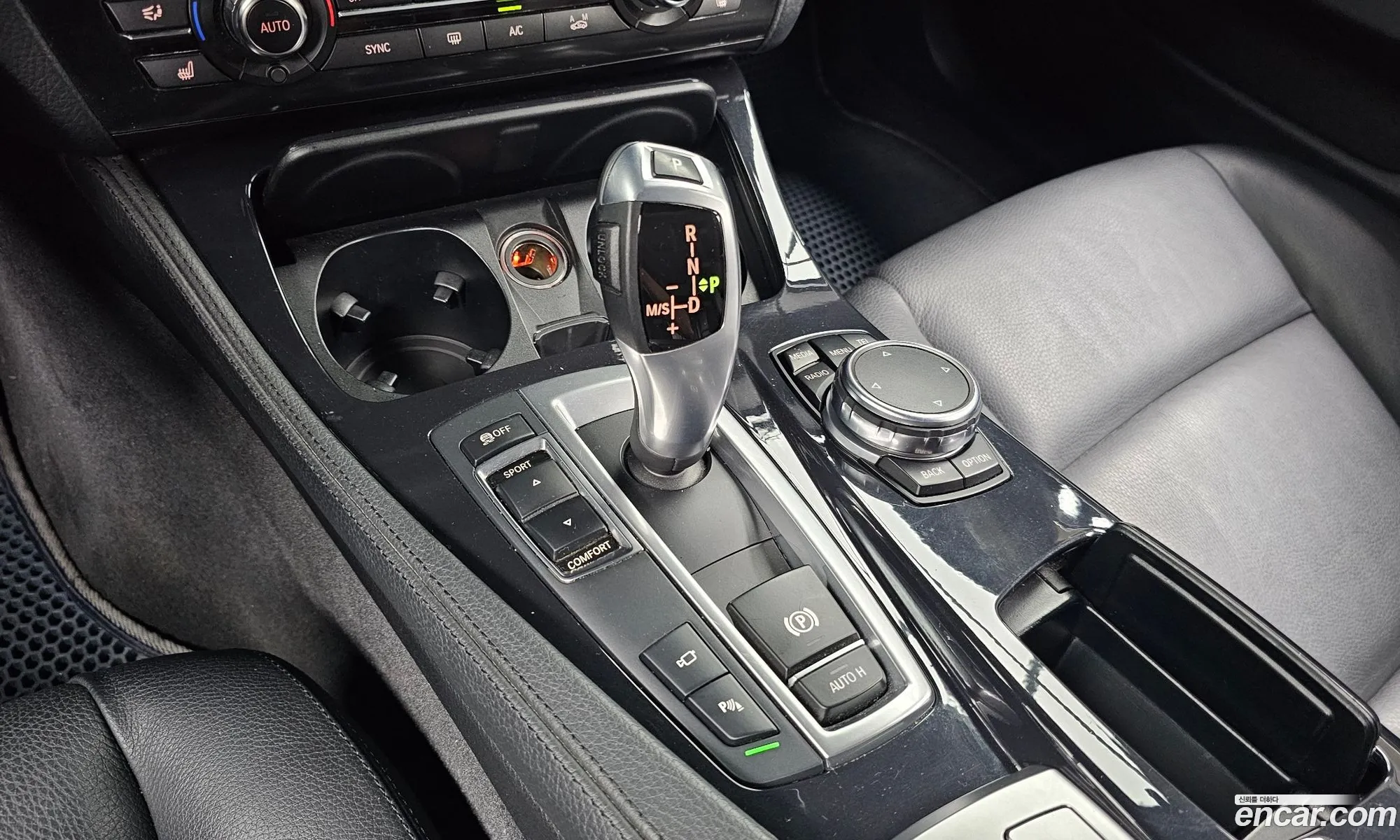BMW 5 Series 2016 WBA5E5105GG201006 — 9