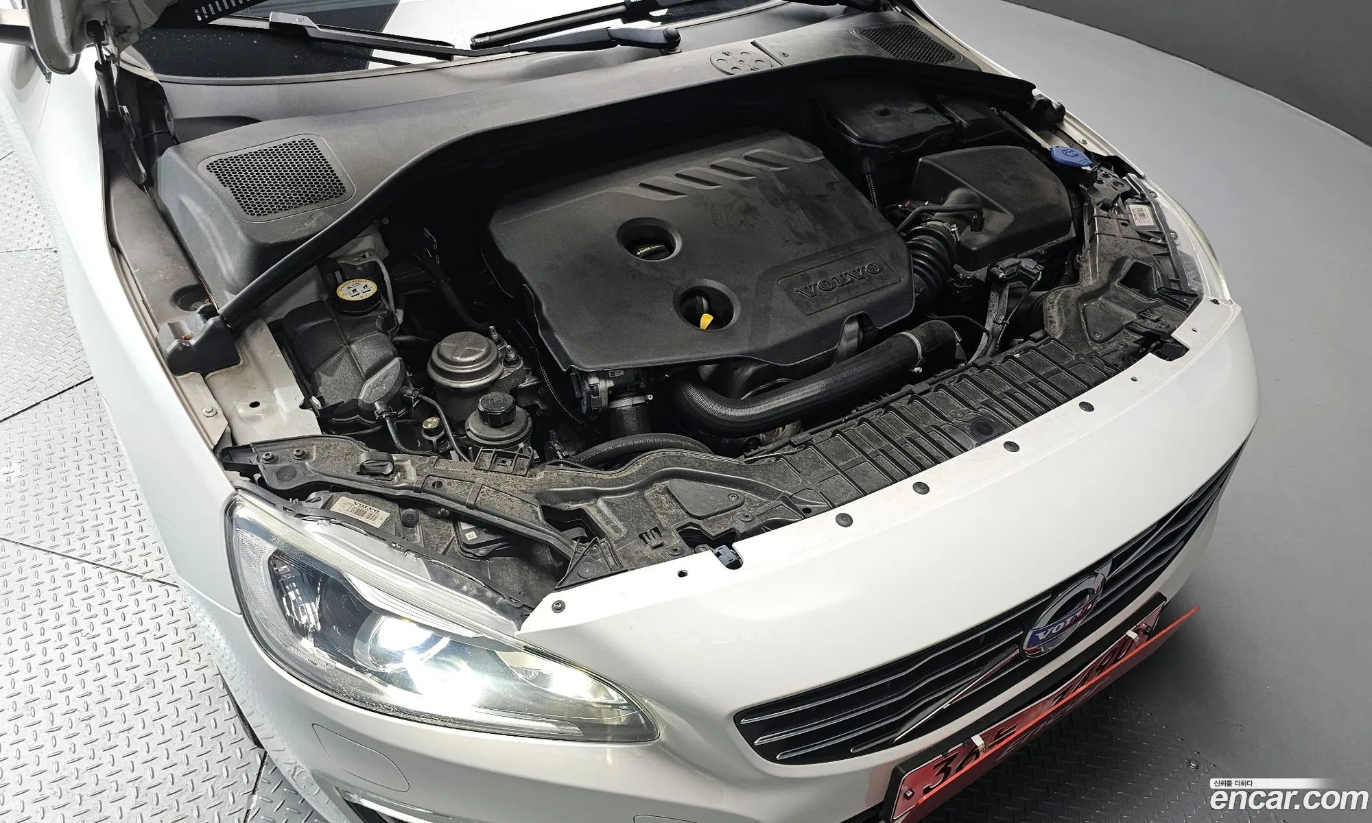 Volvo S60 2015 YV1FS84BBF2355153 — 6