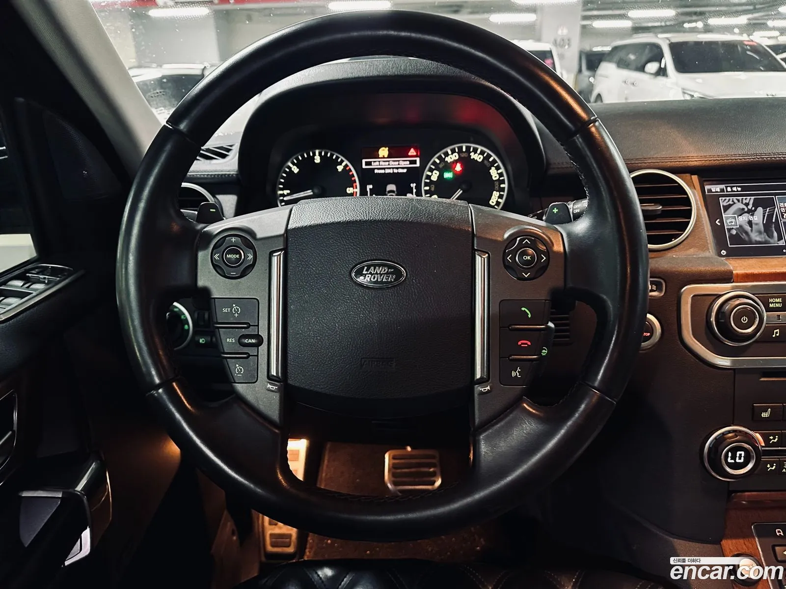 Land Rover Discovery 4 2016 — 12