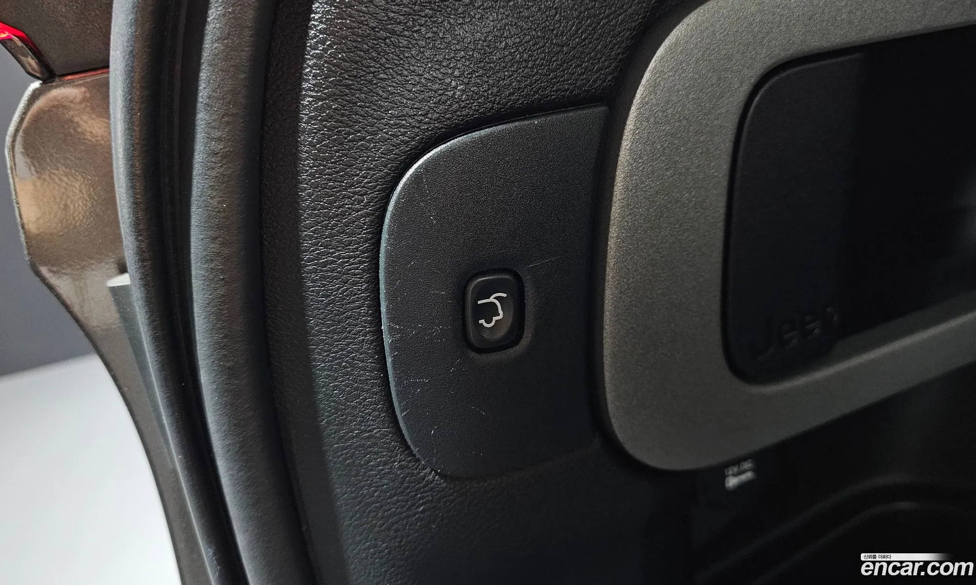 Jeep Cherokee 2017 1C4PJMCB5HW629987 — 23