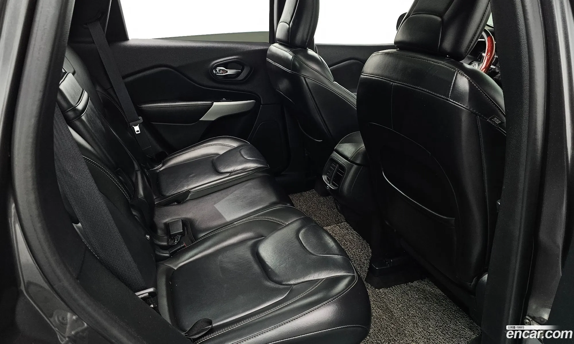 Jeep Cherokee 2017 1C4PJMCB5HW629987 — 12