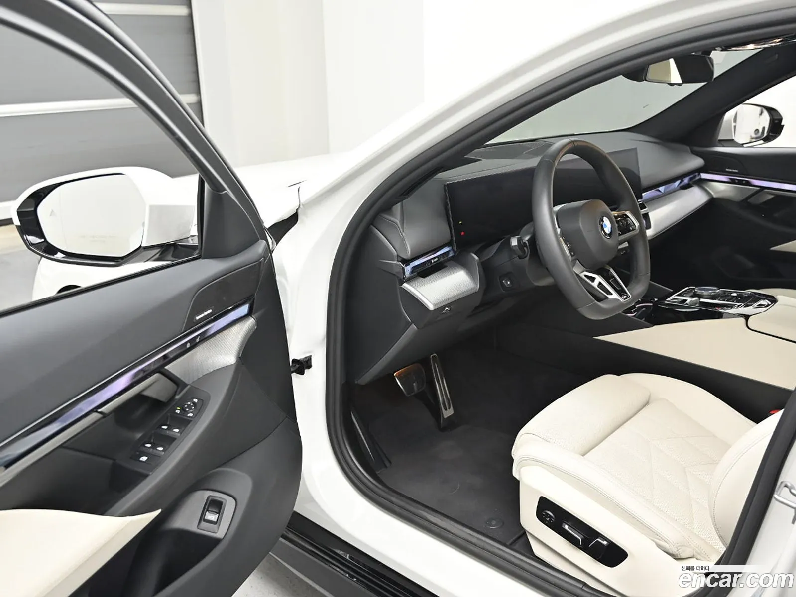 BMW 5 Series 2025 — 3