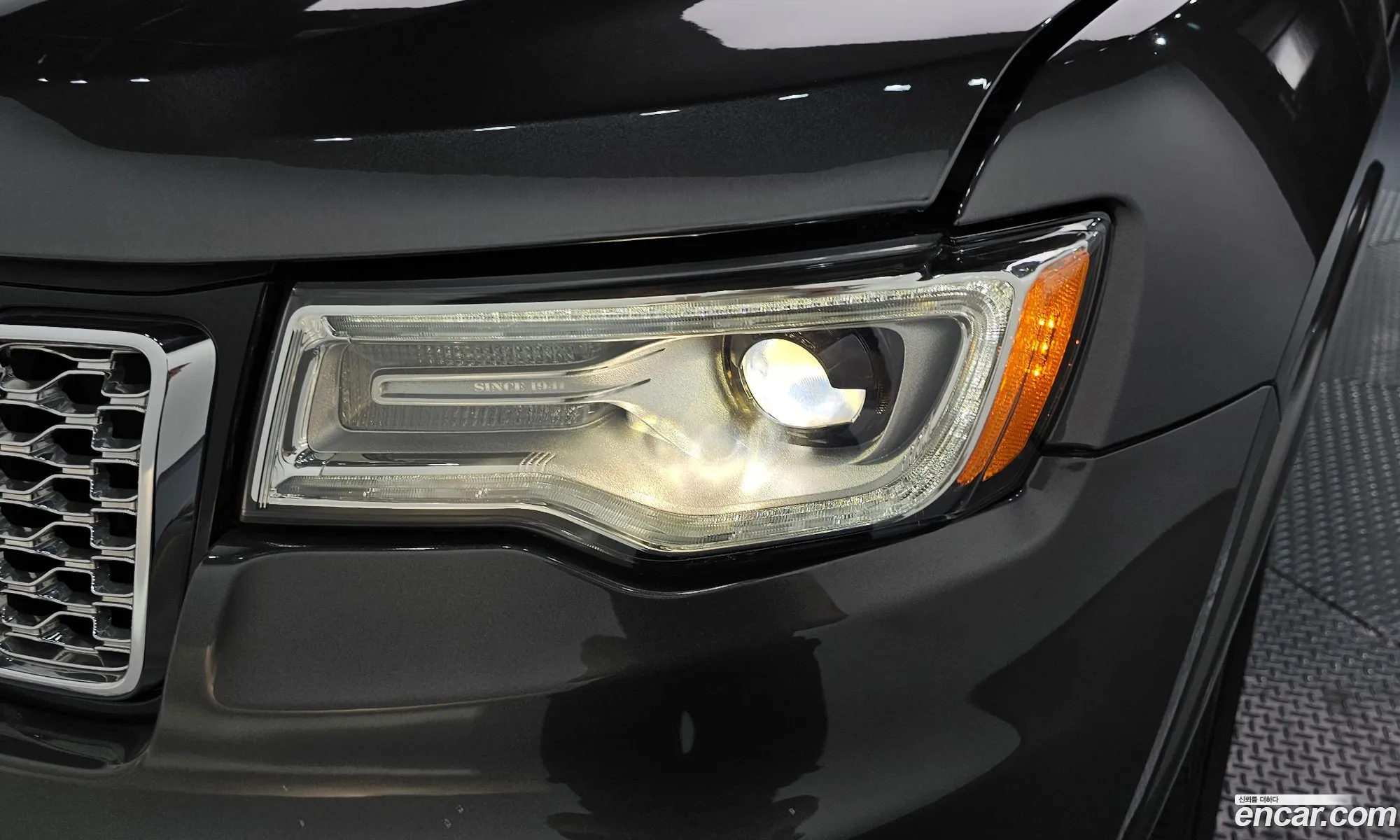 Jeep Grand Cherokee 2020 — 32