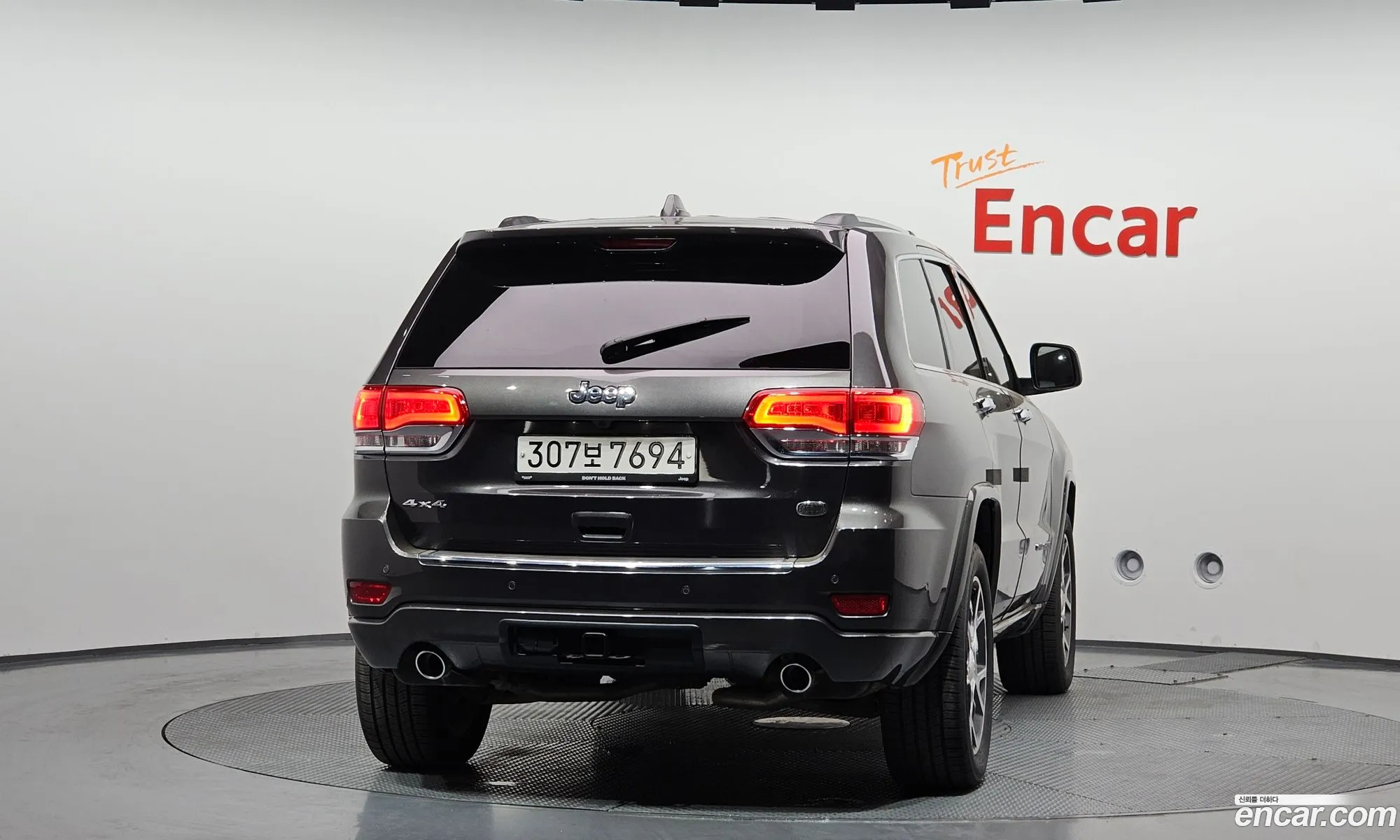 Jeep Grand Cherokee 2020 — 4