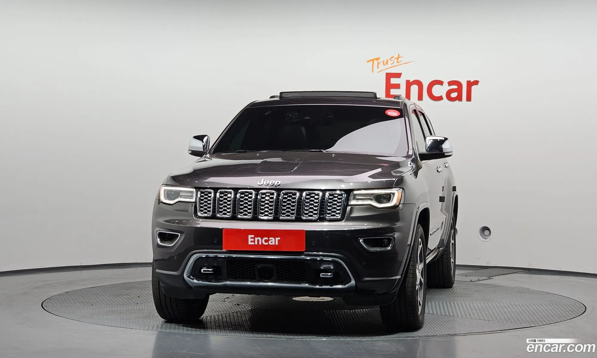 Jeep Grand Cherokee 2020 — 14