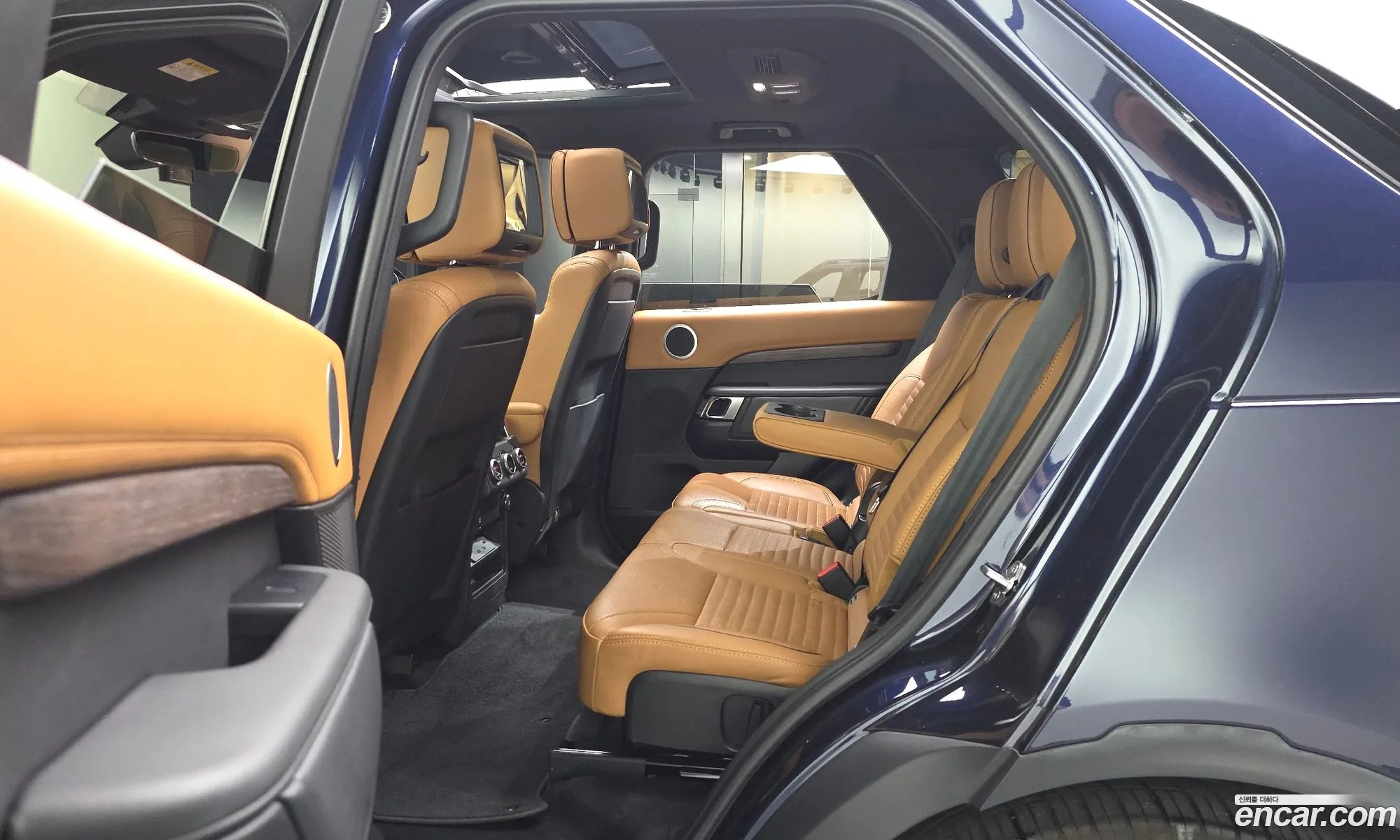 Land Rover Discovery 5 2019 SALRA2BK6KA087987 — 21