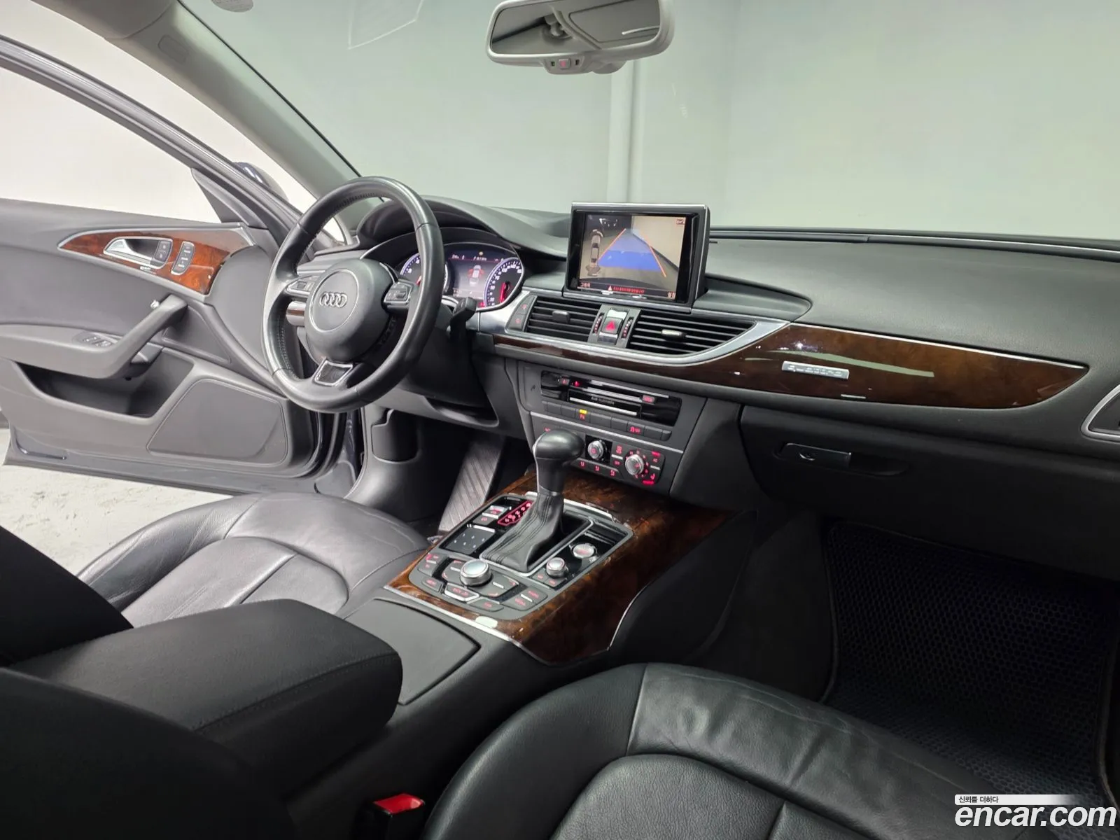 Audi A6 2014 — 12