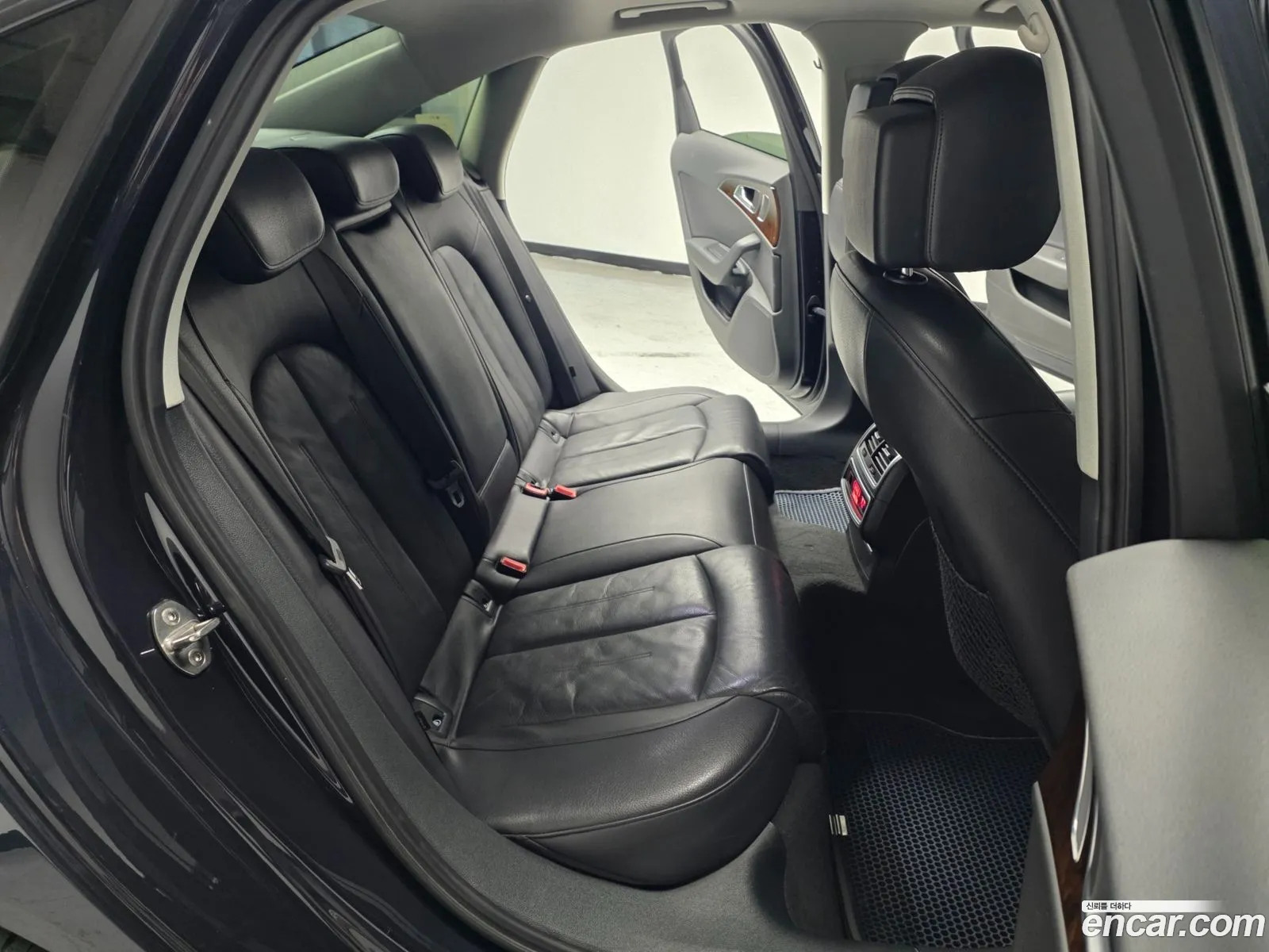 Audi A6 2014 — 9