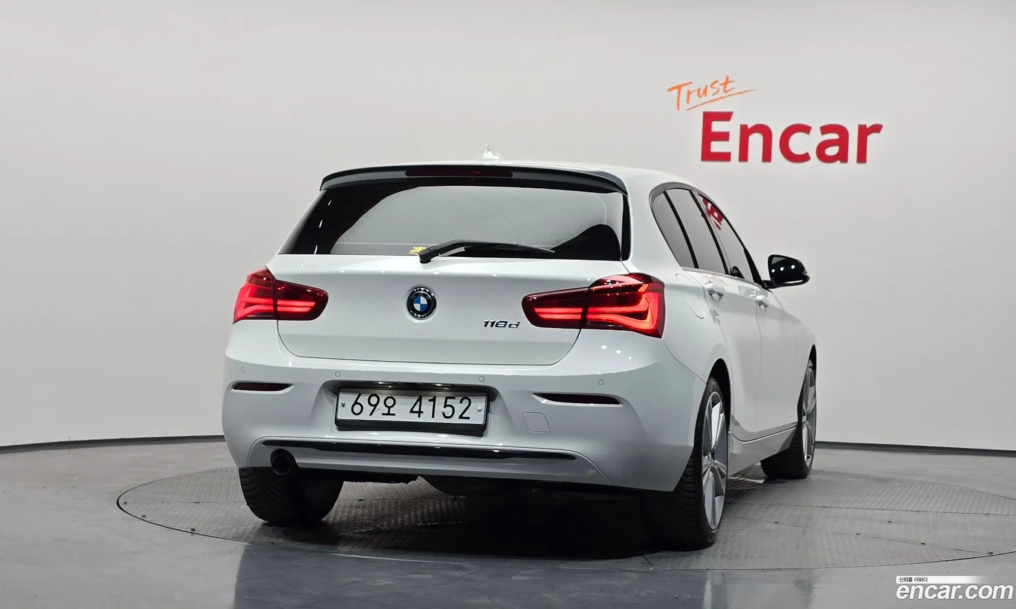 BMW 1 Series 2019 — 23
