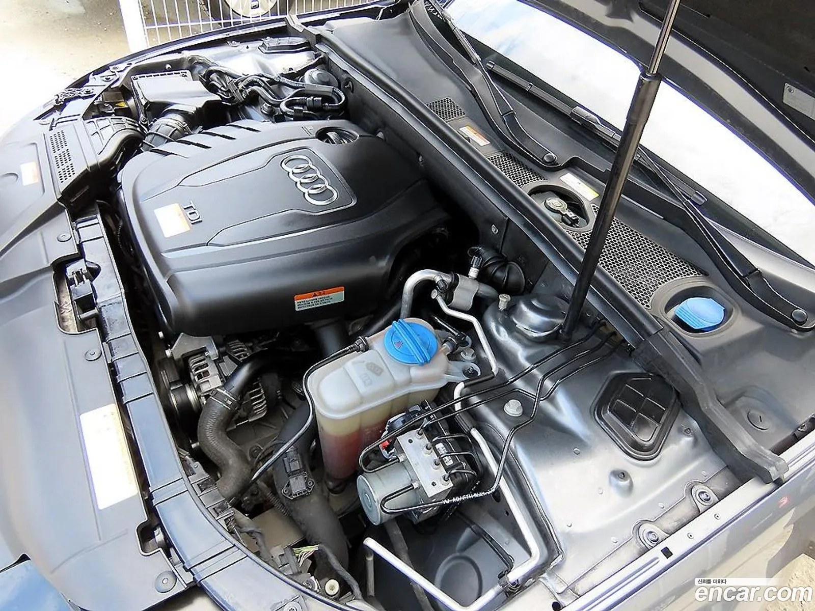 Audi A4 2014 — 18