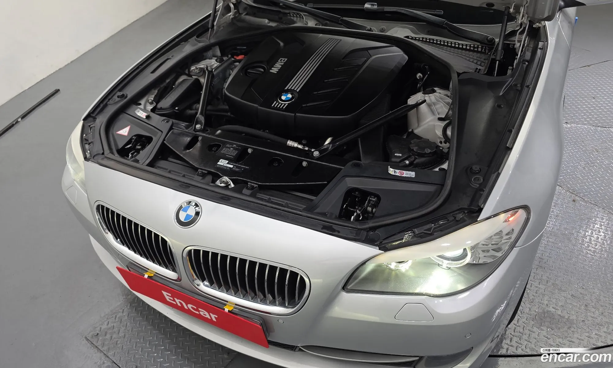 BMW 5 Series 2012 — 6