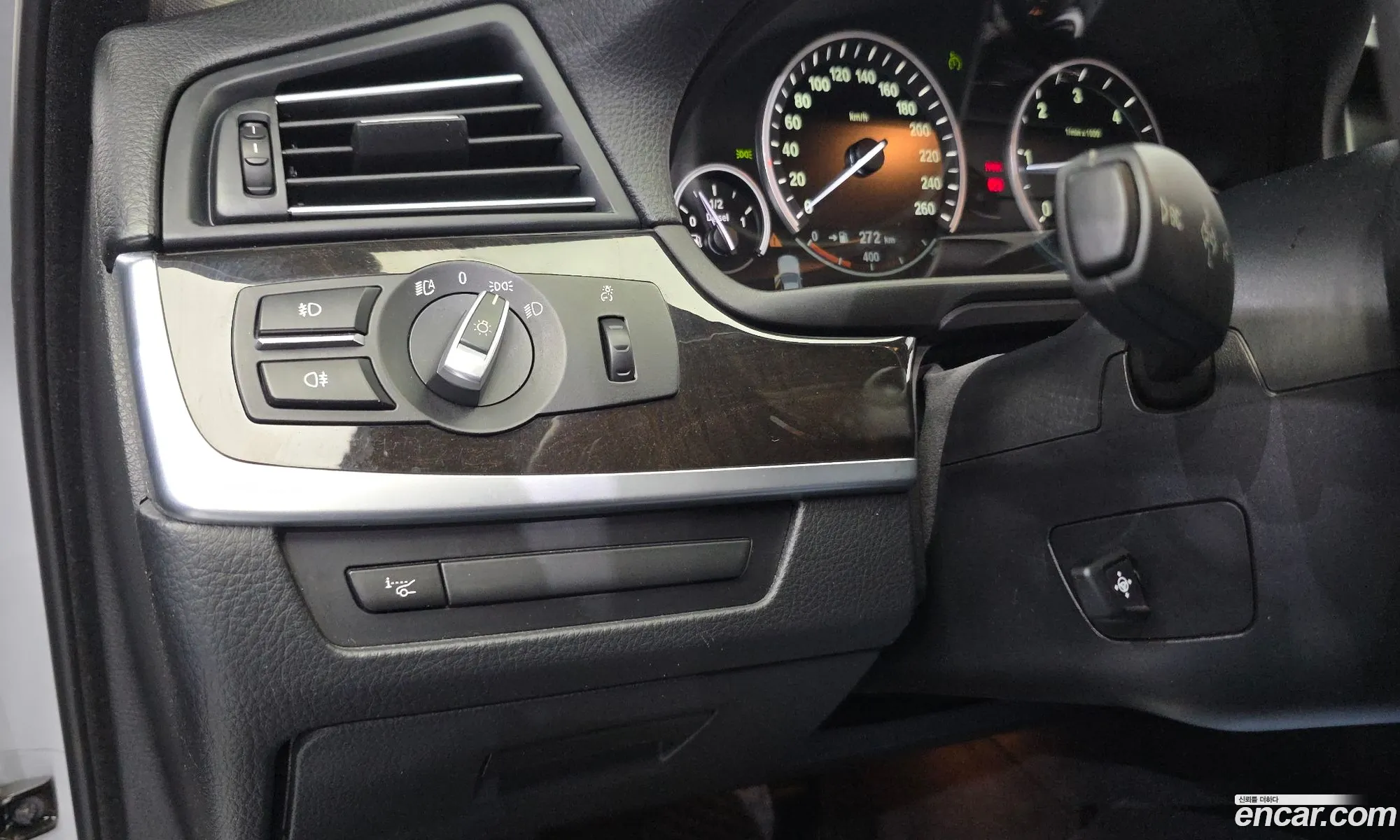 BMW 5 Series 2012 — 8