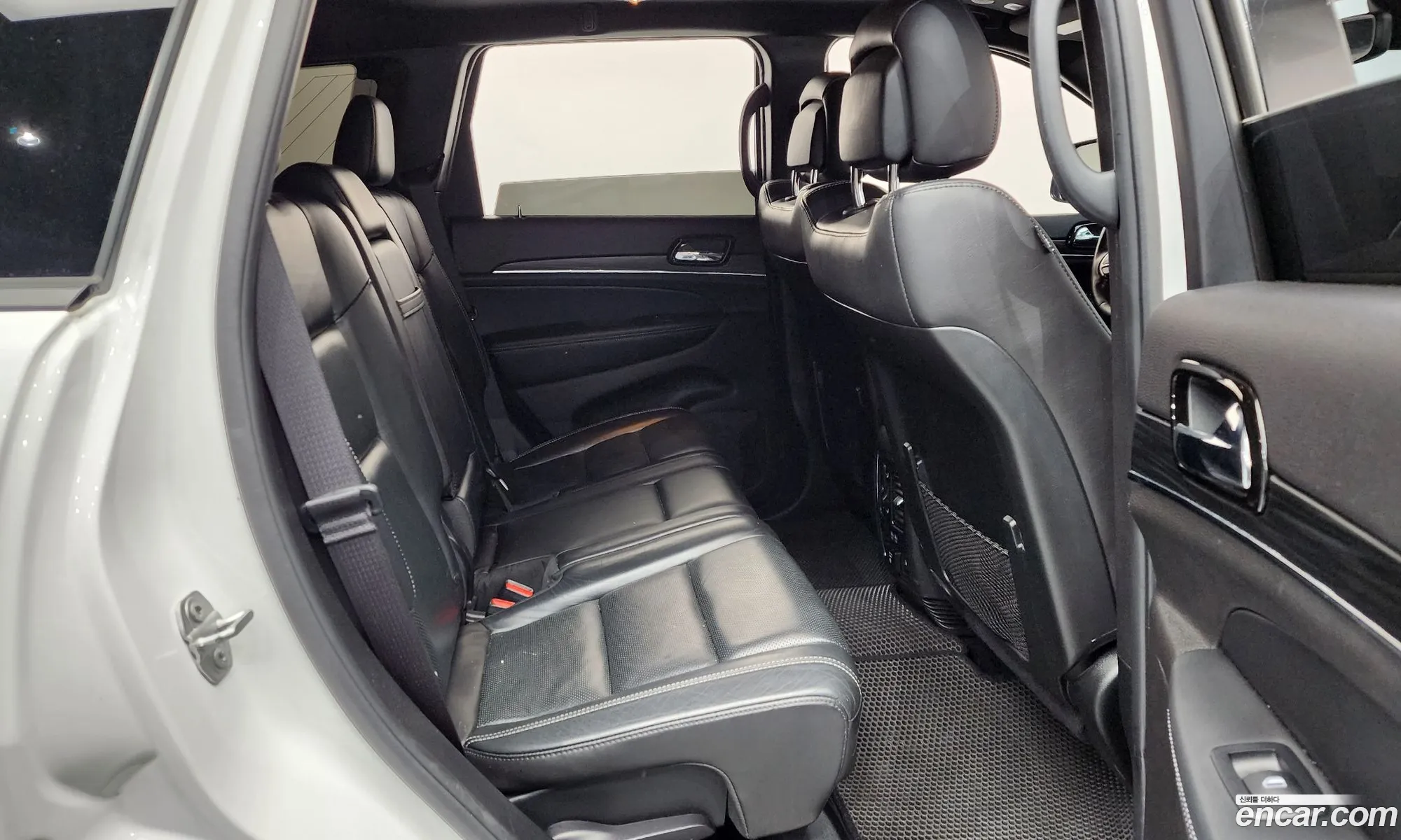 Jeep Grand Cherokee 2021 — 18