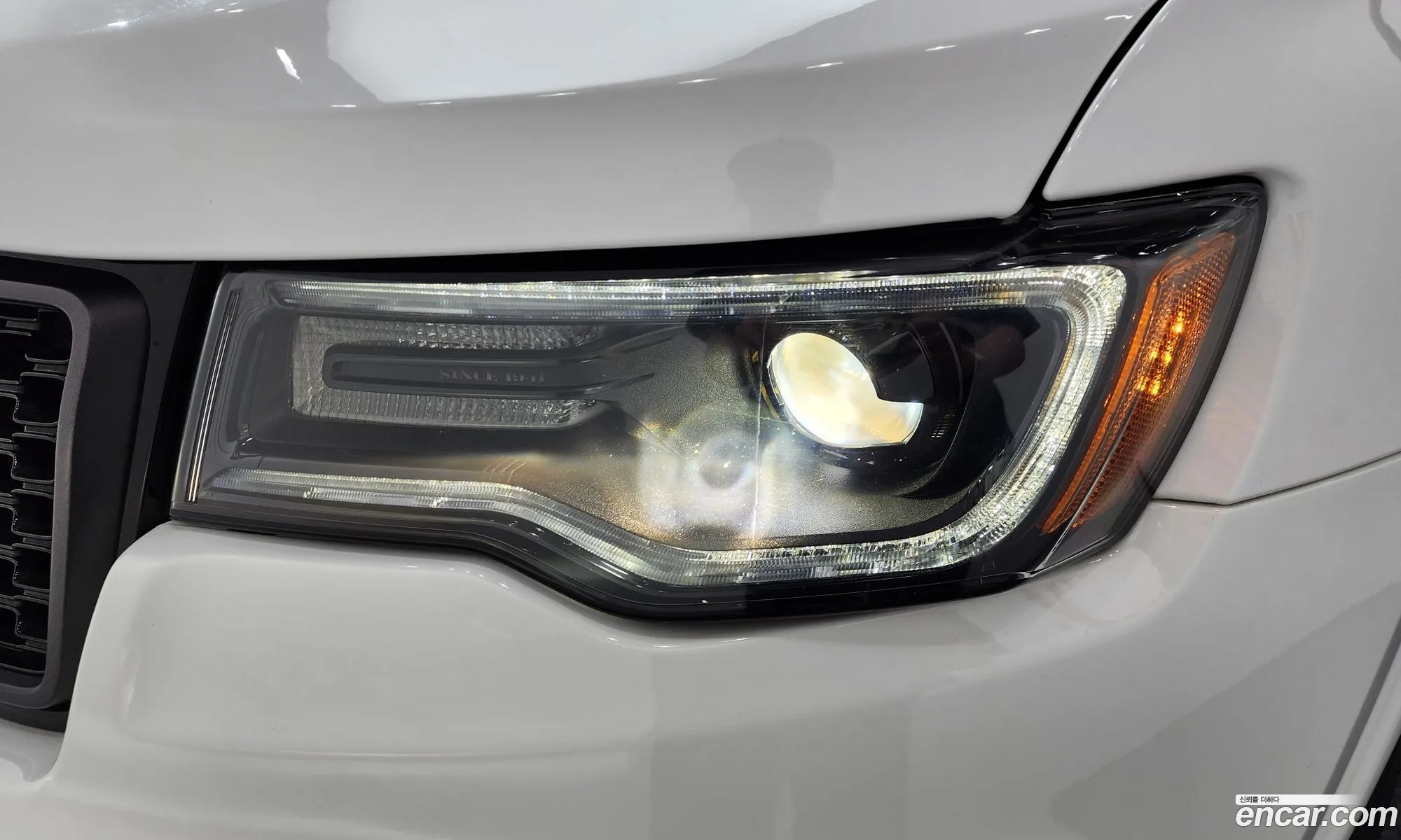Jeep Grand Cherokee 2021 — 16