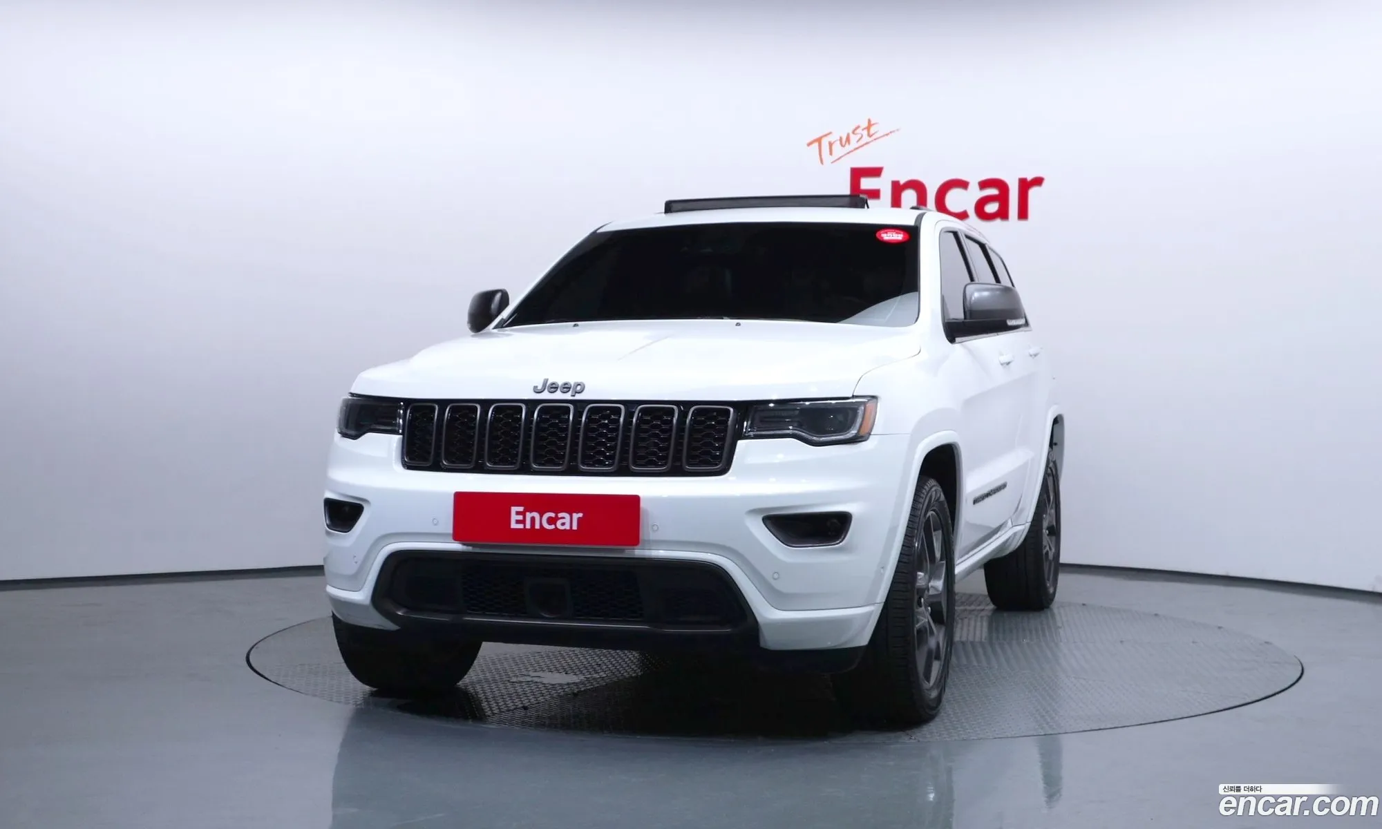 Jeep Grand Cherokee 2021 — 32