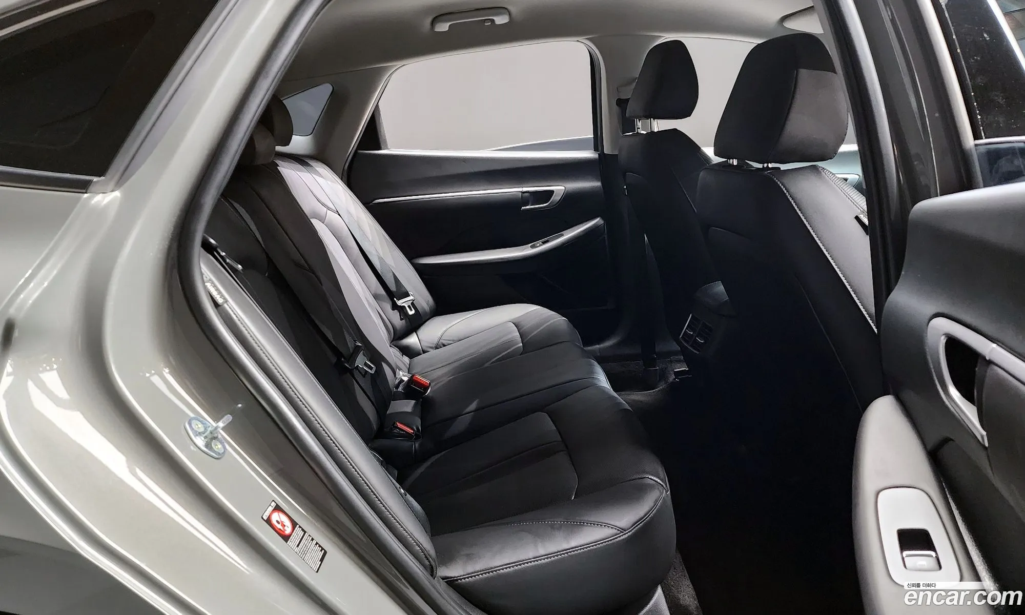 Hyundai Sonata 2022 — 15