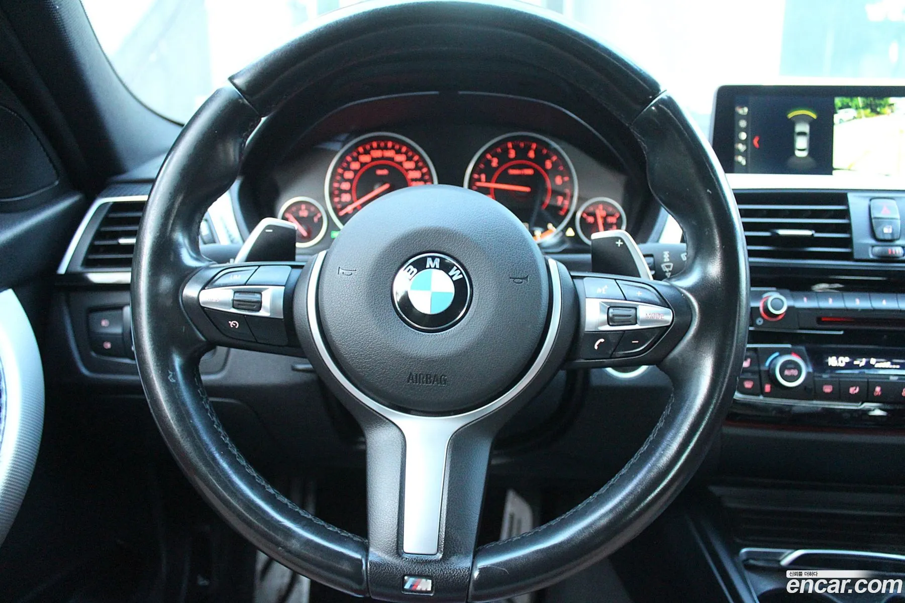 BMW 3 Series 2017 — 11