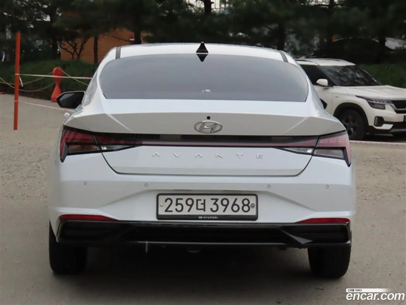 Hyundai Elantra 2020 — 5