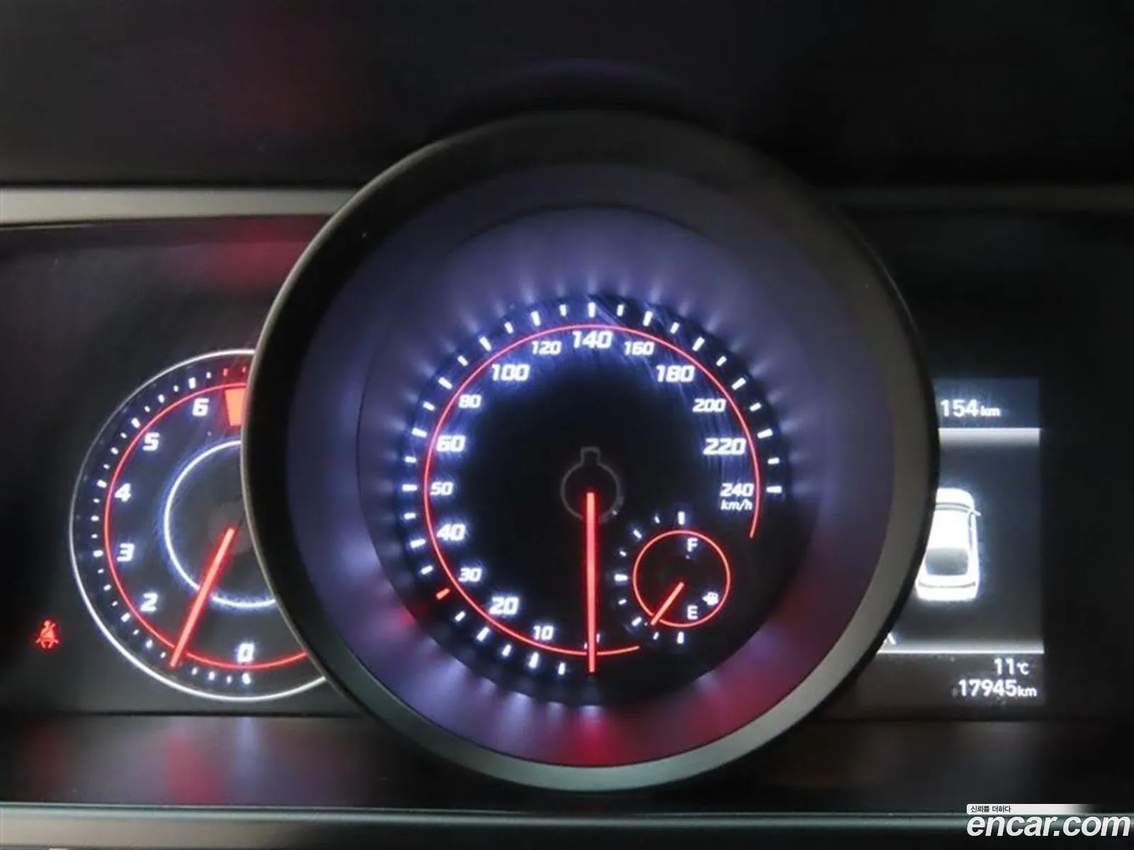 Hyundai Elantra 2020 — 7