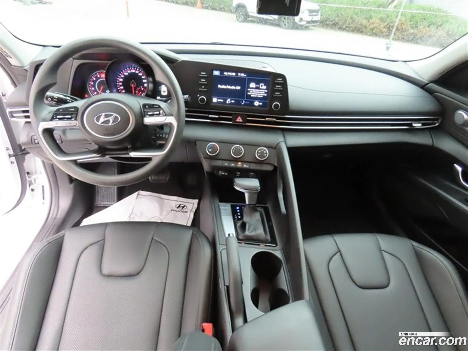 Hyundai Elantra 2020 — 3