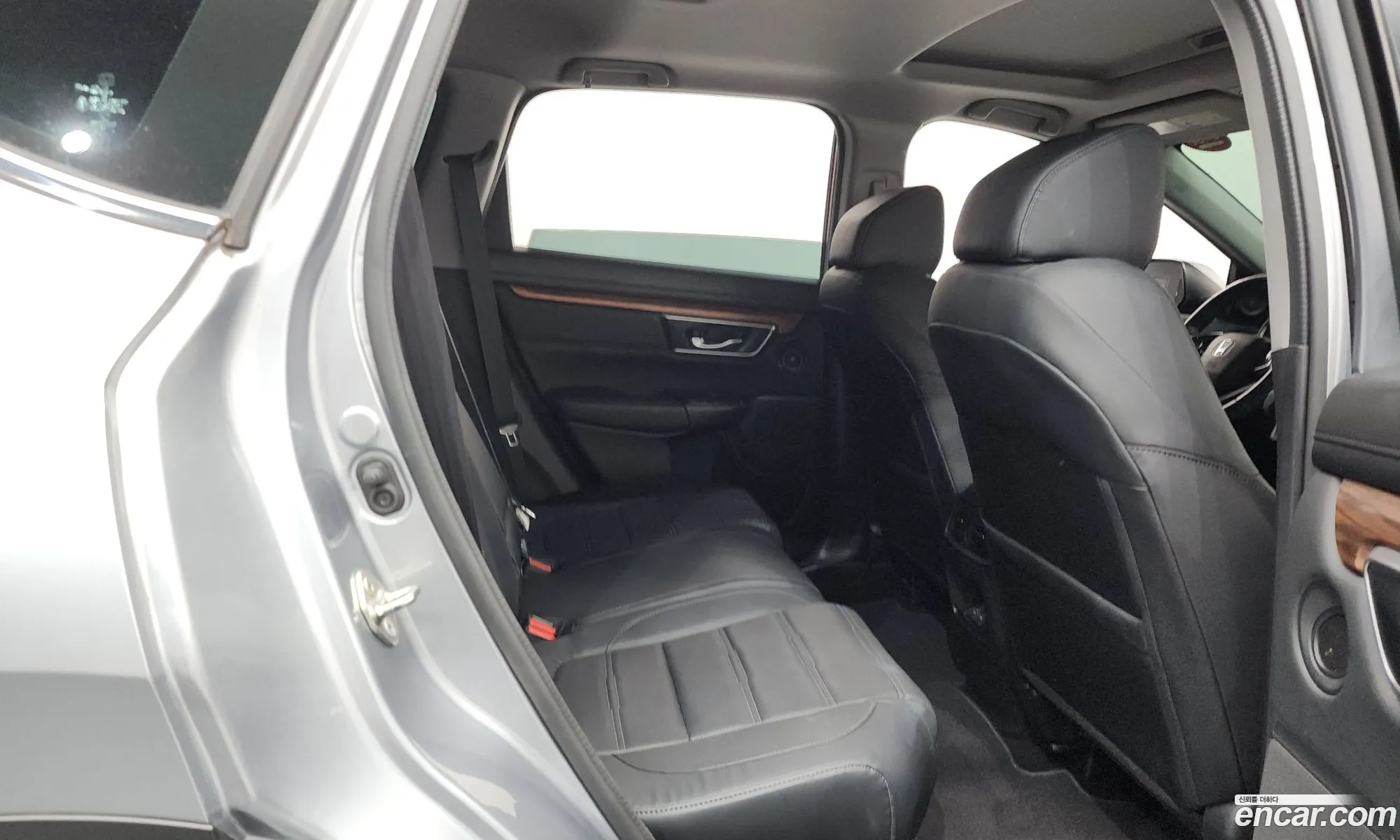 Honda CR-V 2019 5J6RW2870KL520692 — 15