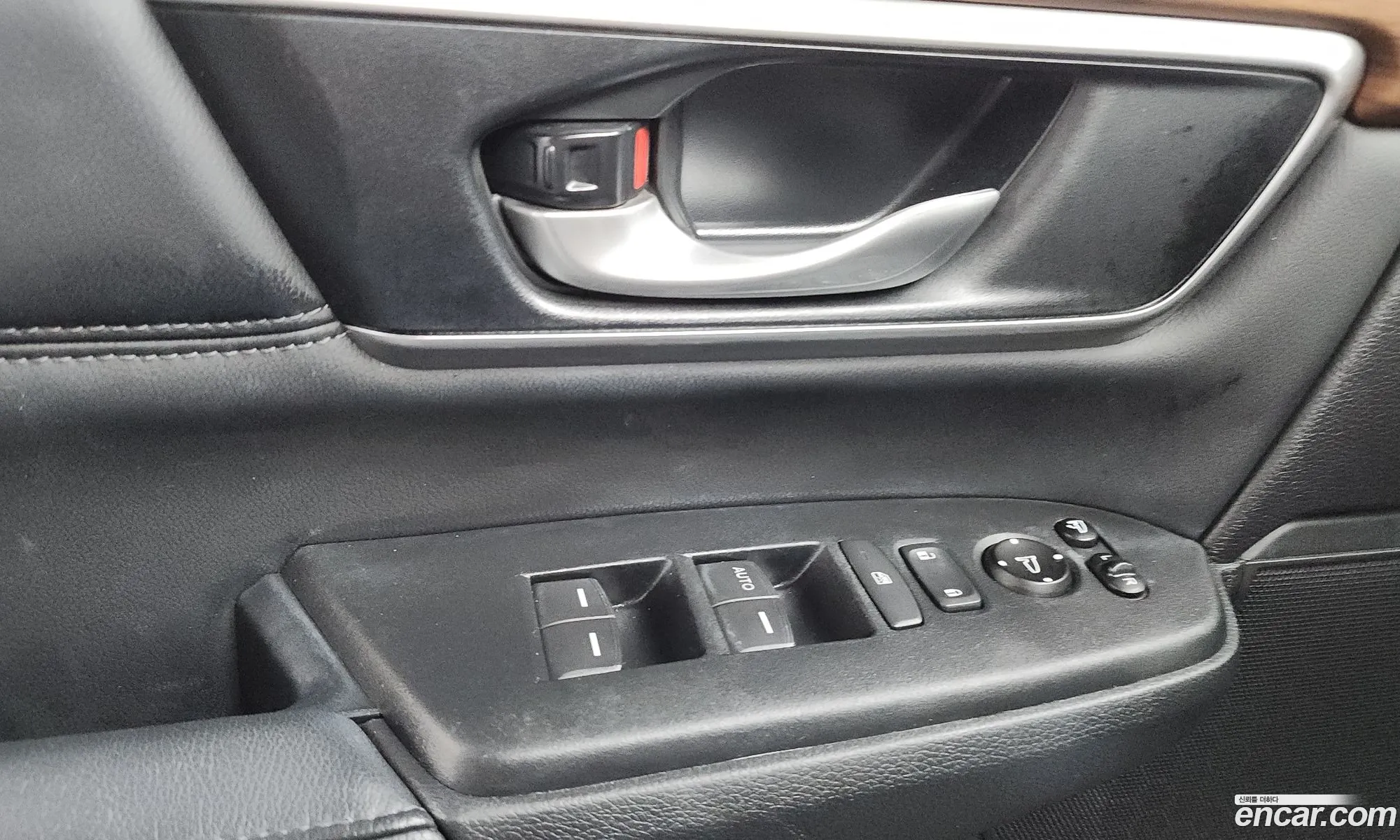 Honda CR-V 2019 5J6RW2870KL520692 — 8