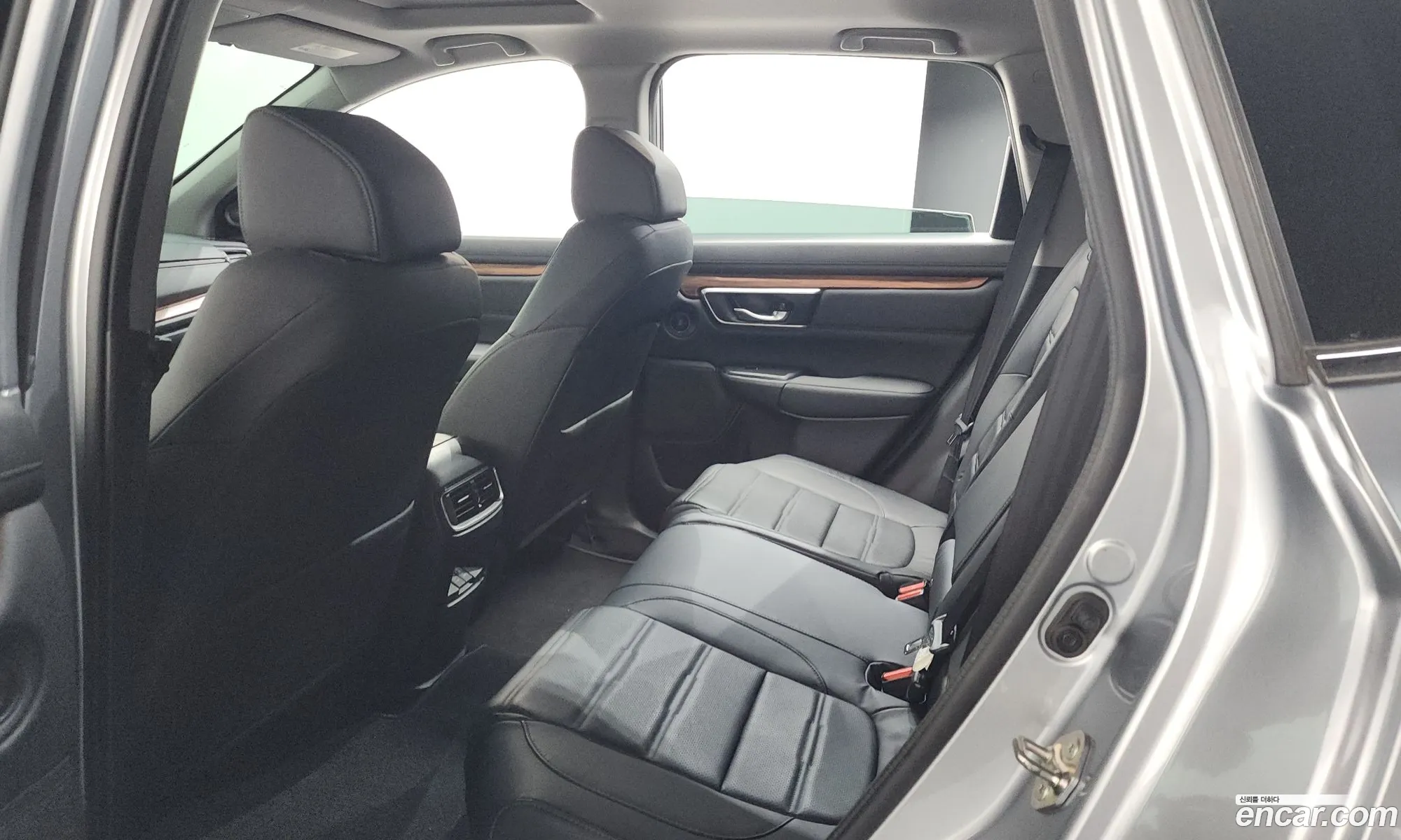 Honda CR-V 2019 5J6RW2870KL520692 — 2