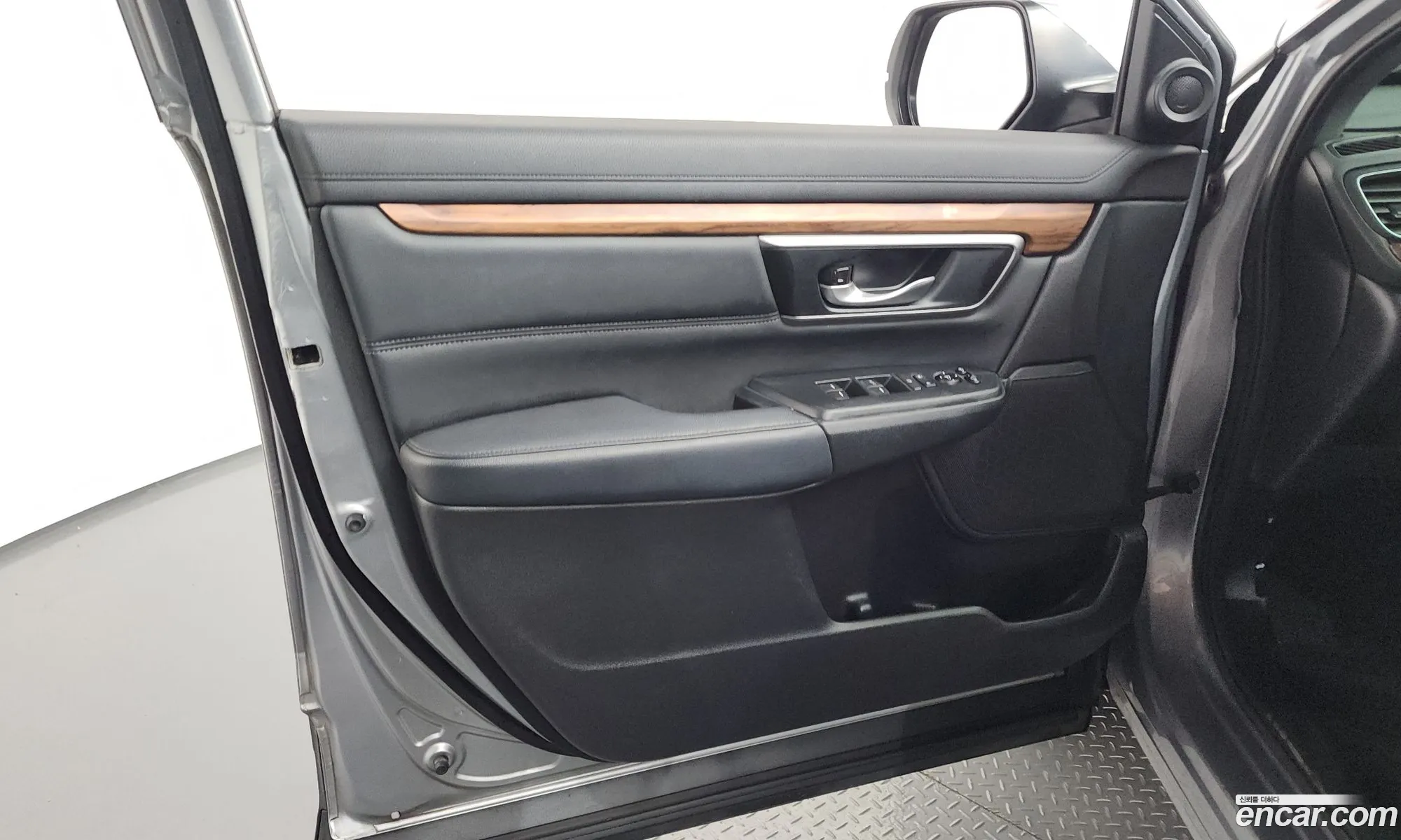 Honda CR-V 2019 5J6RW2870KL520692 — 21