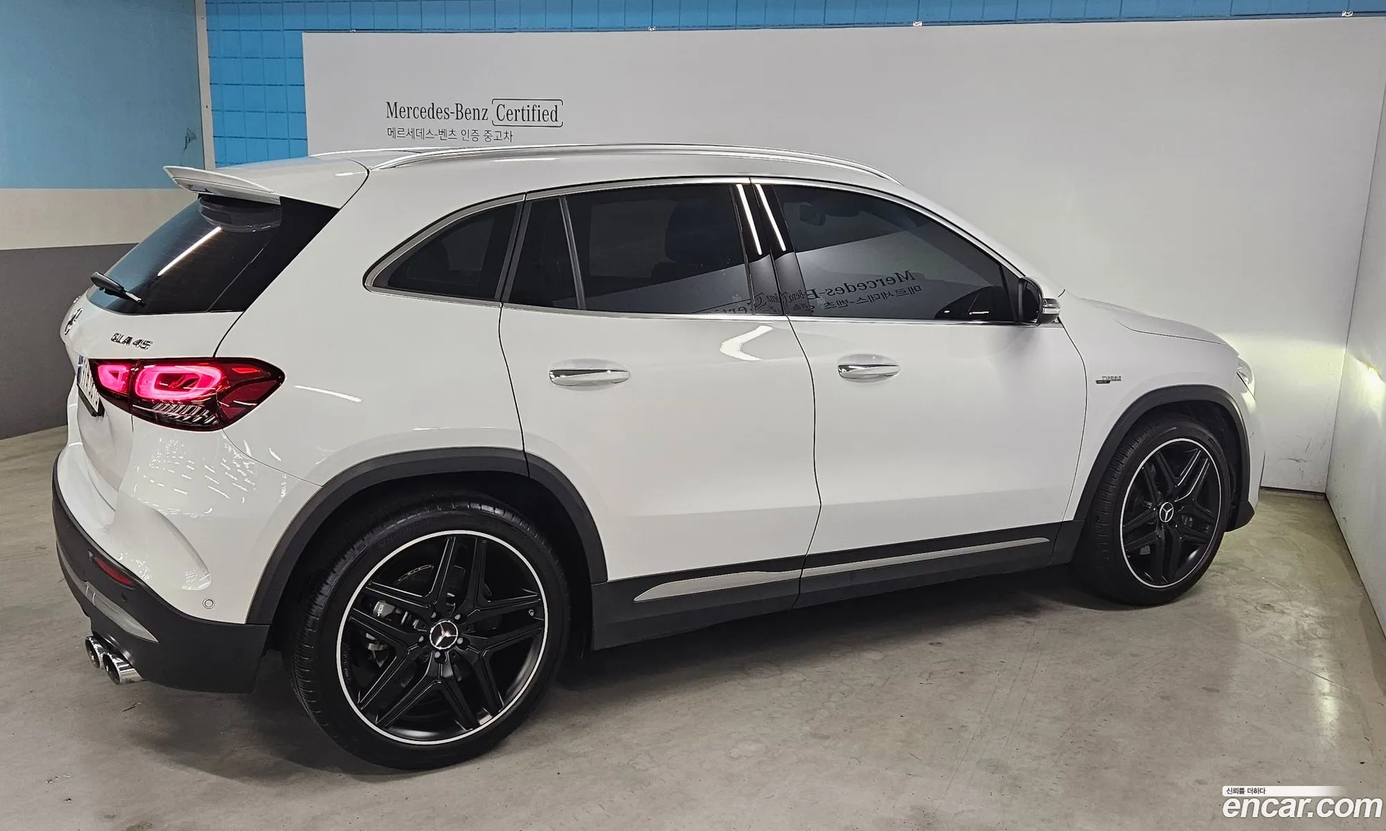 Mercedes-Benz GLA-Class H247 2023 — 11