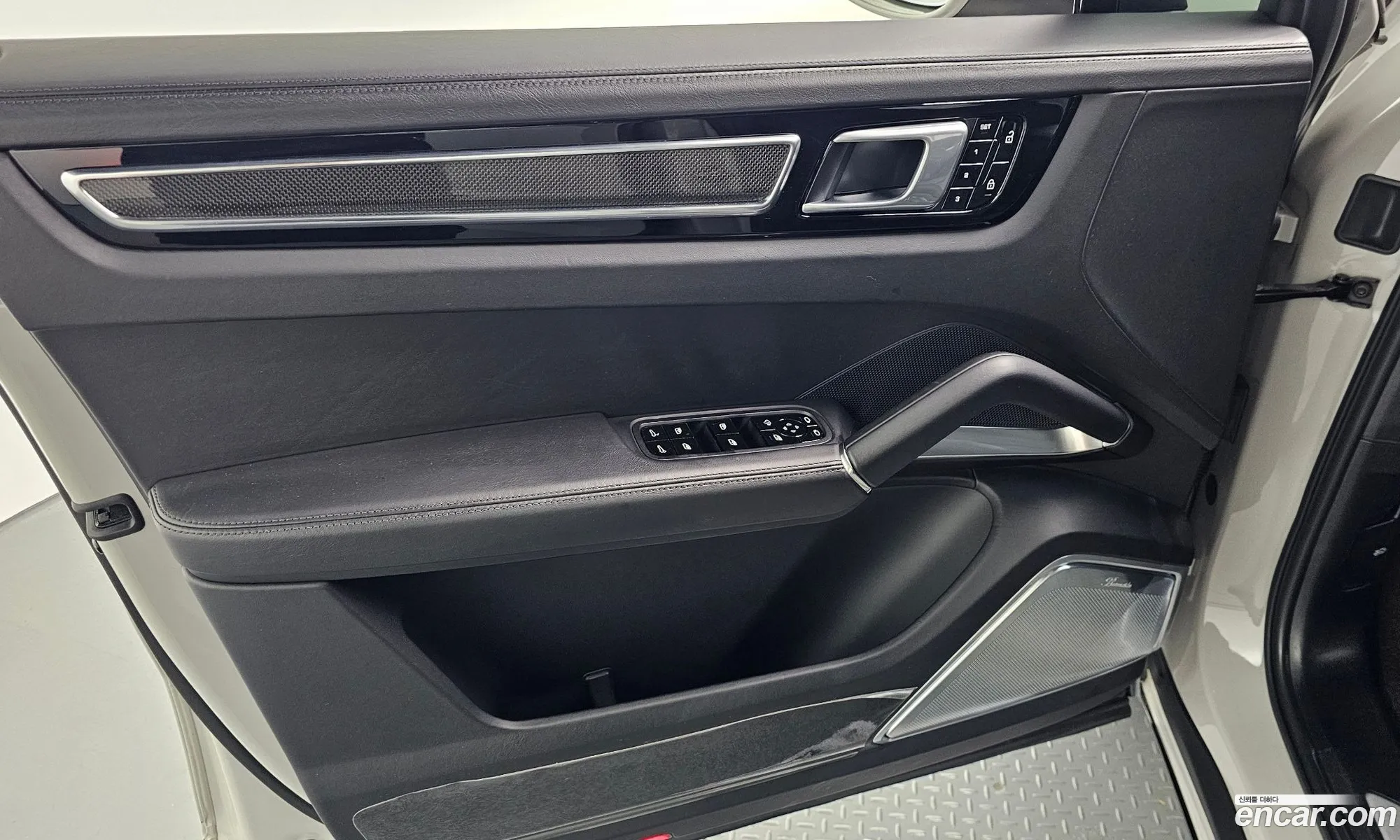 Porsche Cayenne 2020 WP1BF29Y6LDA84056 — 27
