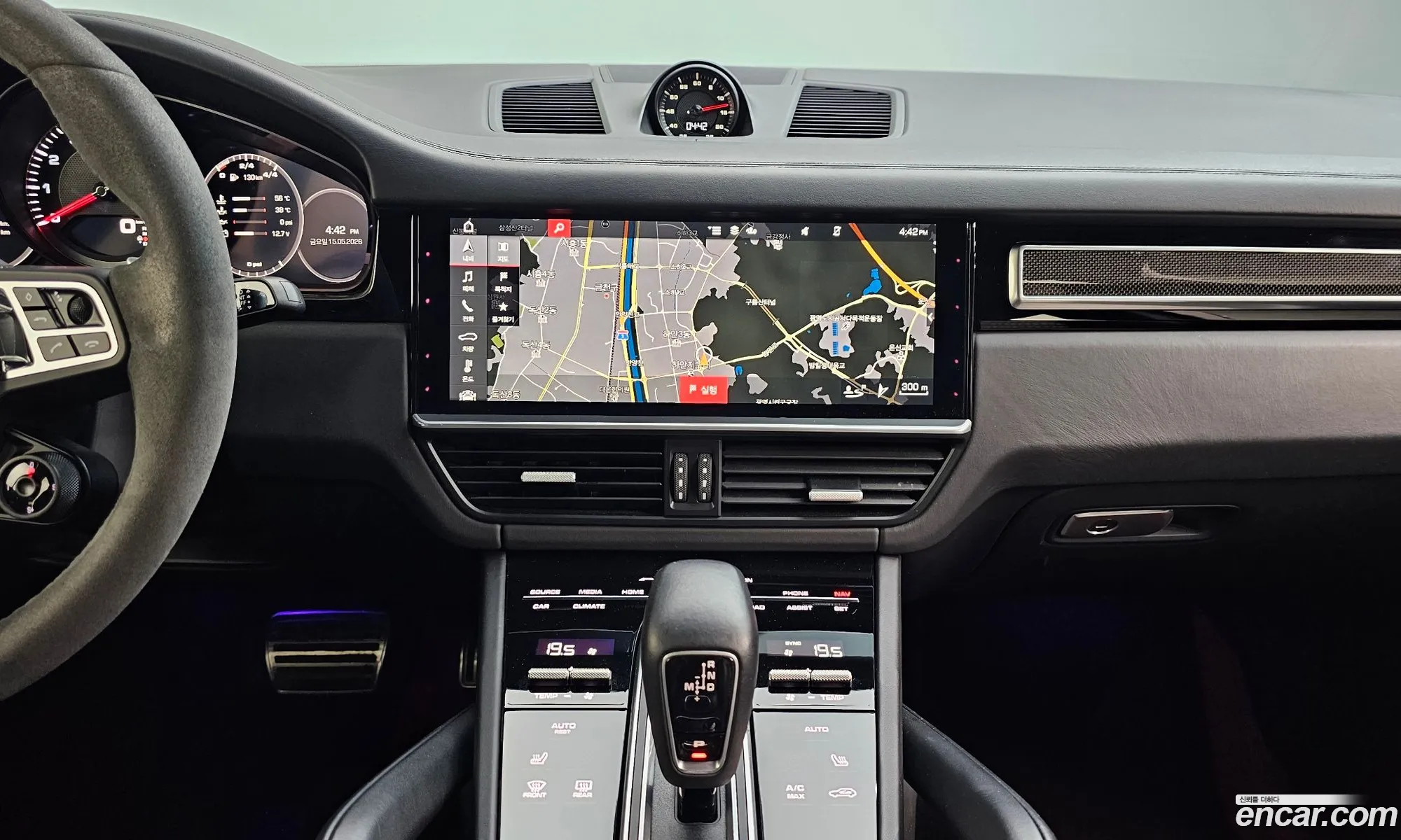 Porsche Cayenne 2020 WP1BF29Y6LDA84056 — 26