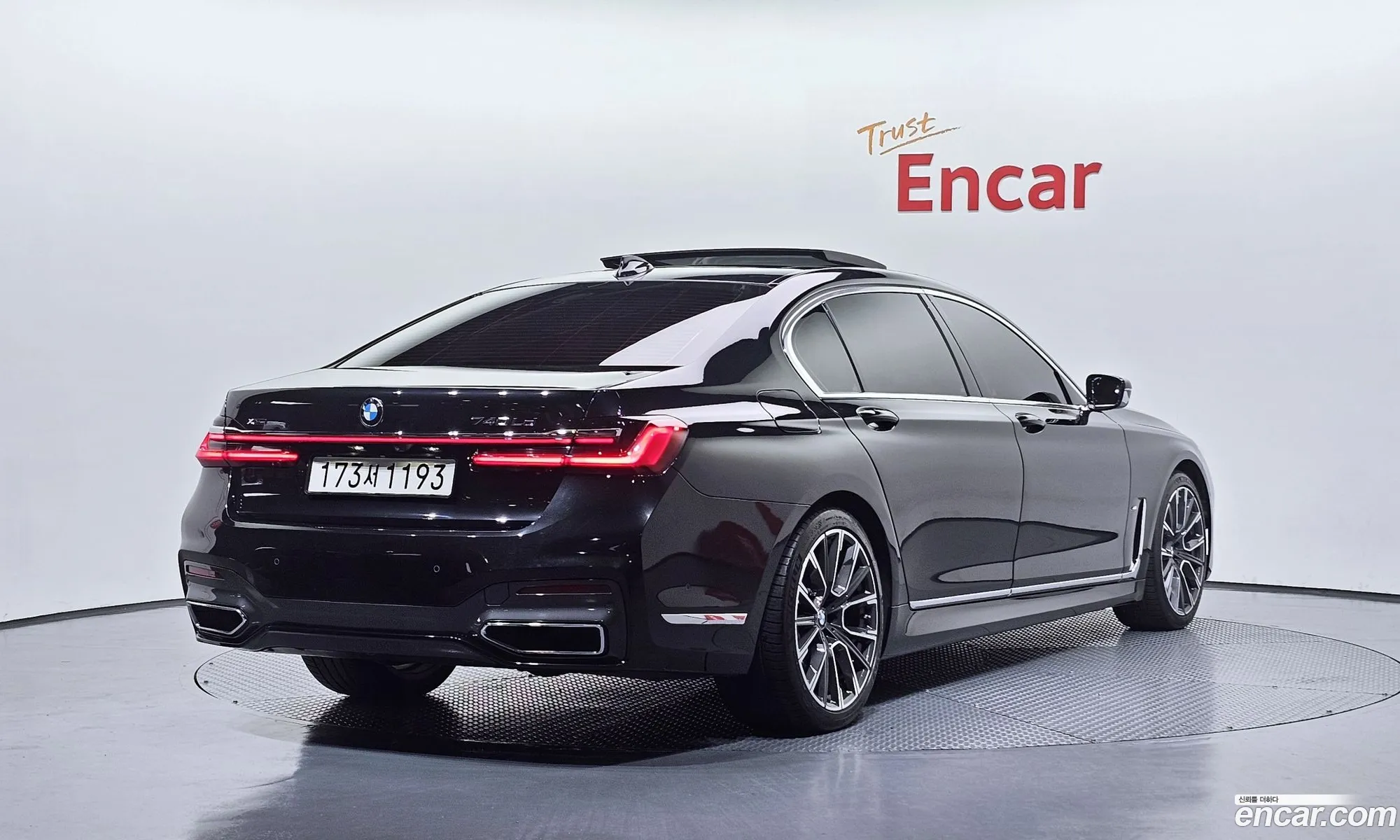 BMW 7 Series 2020 — 18