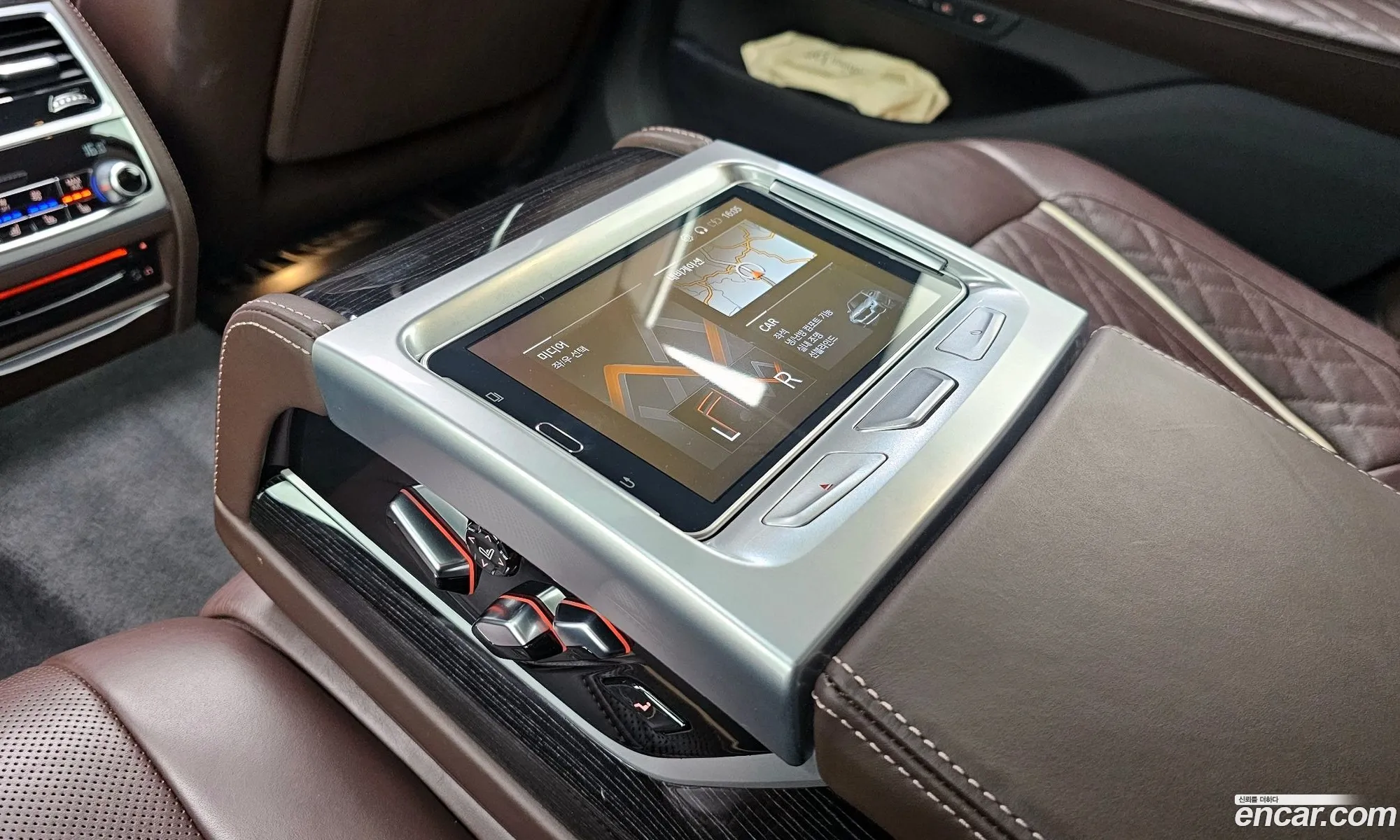 BMW 7 Series 2020 — 8