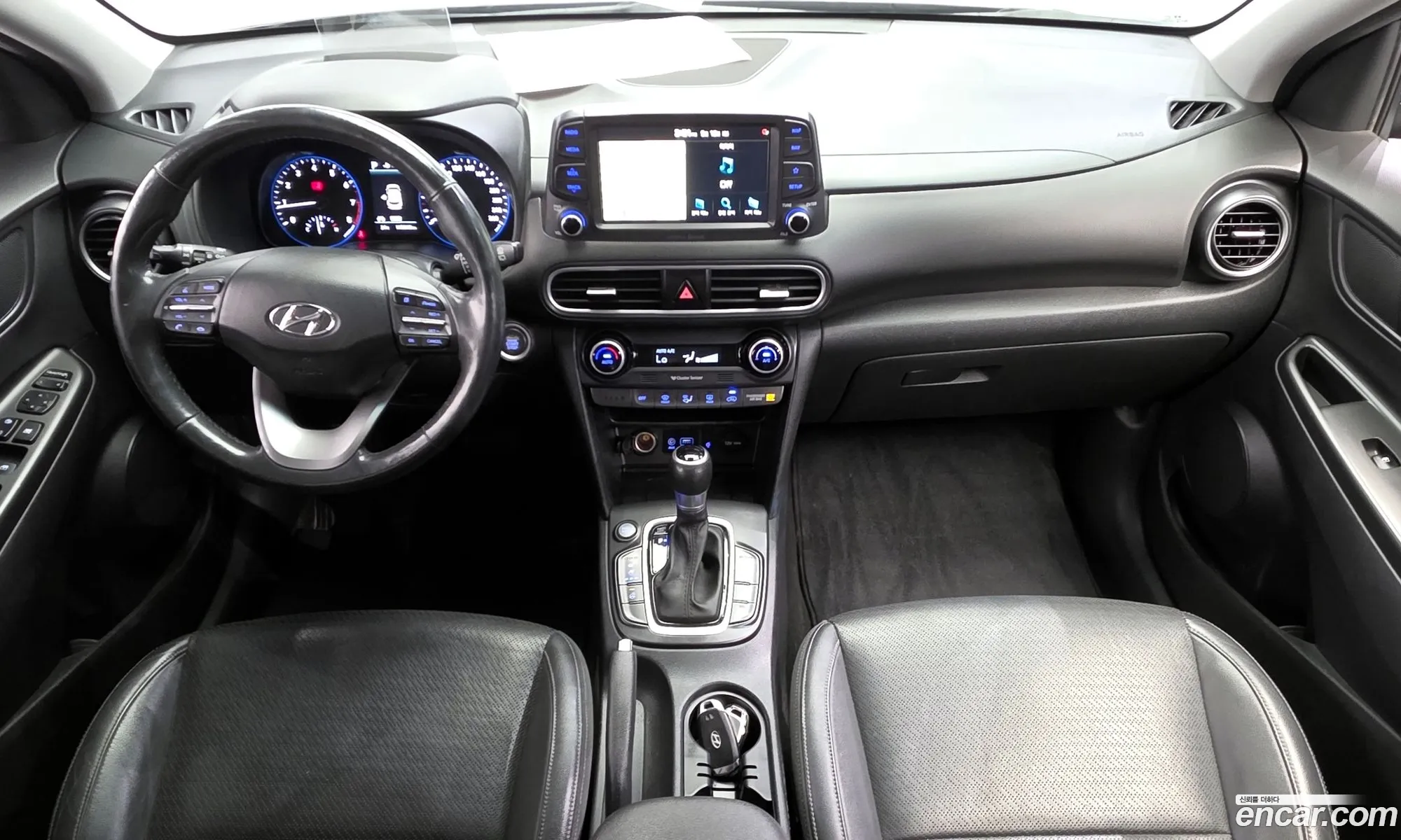 Hyundai Kona 2017 — 16