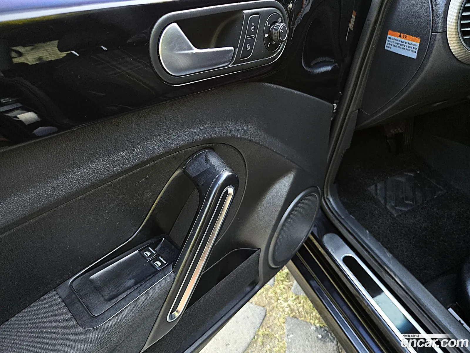 Volkswagen The Beetle 2015 — 11