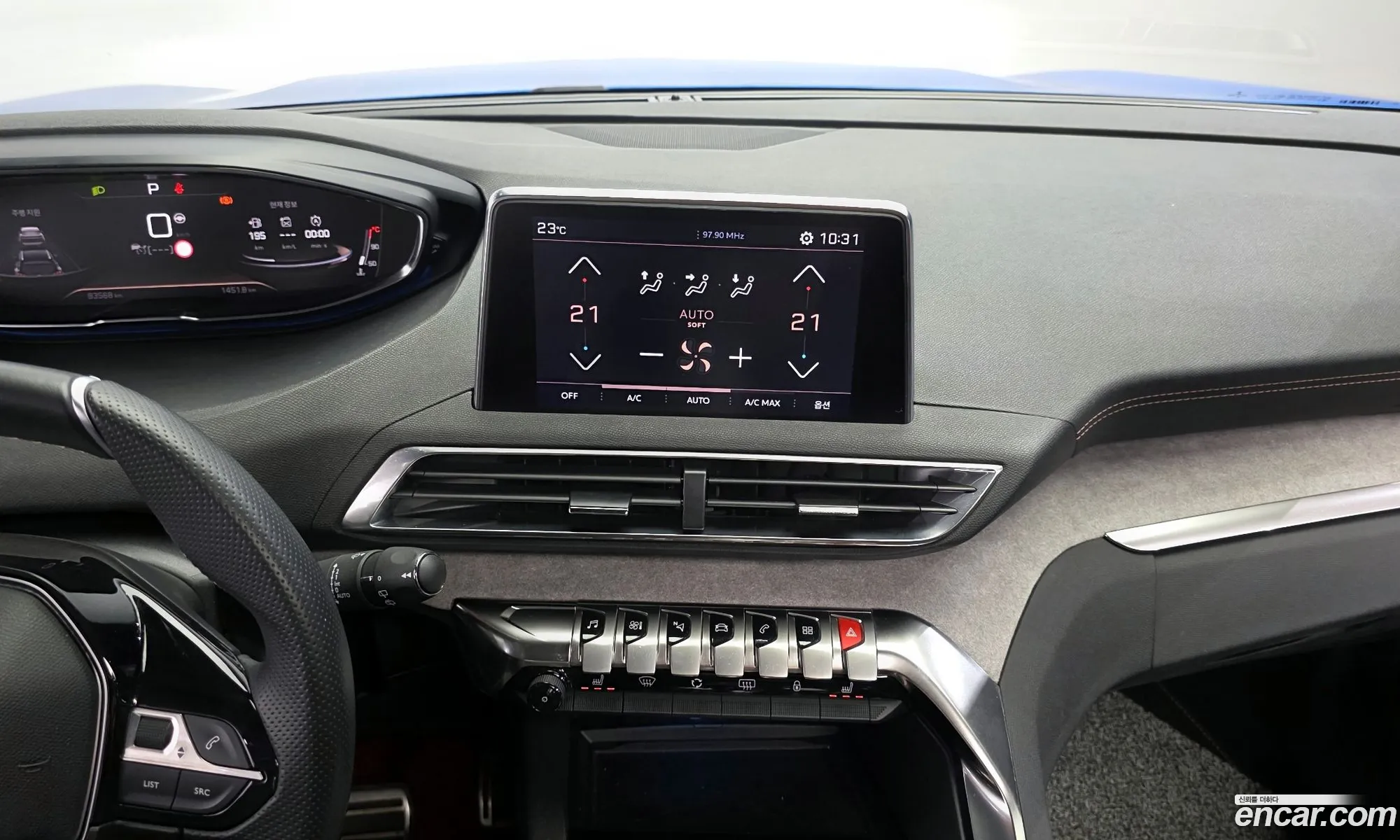 Peugeot 3008 2021 — 32